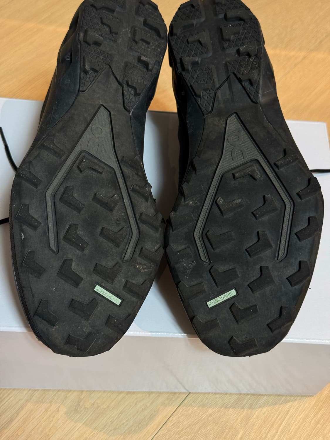 [250] 온러닝 파프 포스트 아카이브 팩션 클라우드벤쳐 피크 올 블랙 상품이미지8