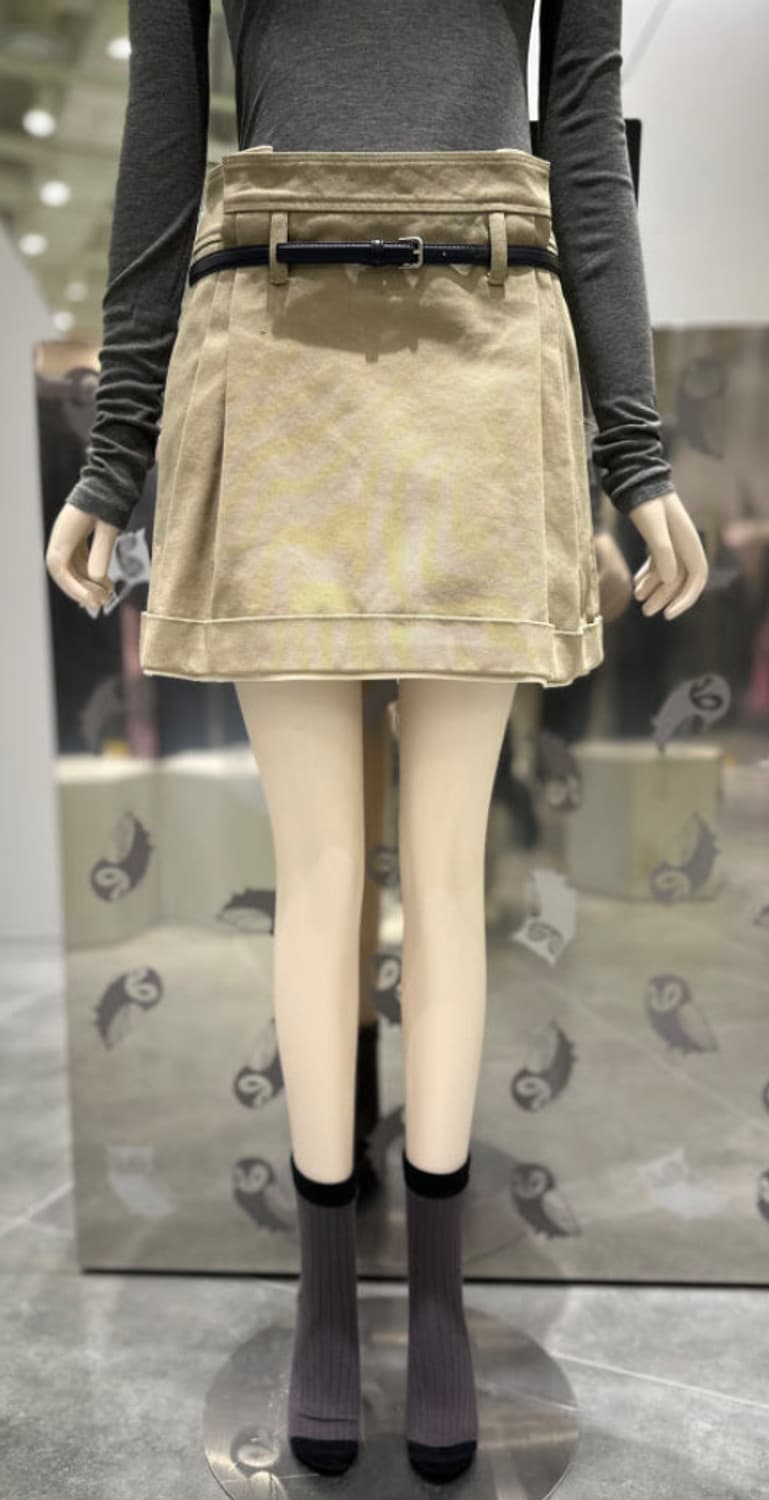 럭키슈에뜨 배색 포인트 스커트 24FW 상품이미지1