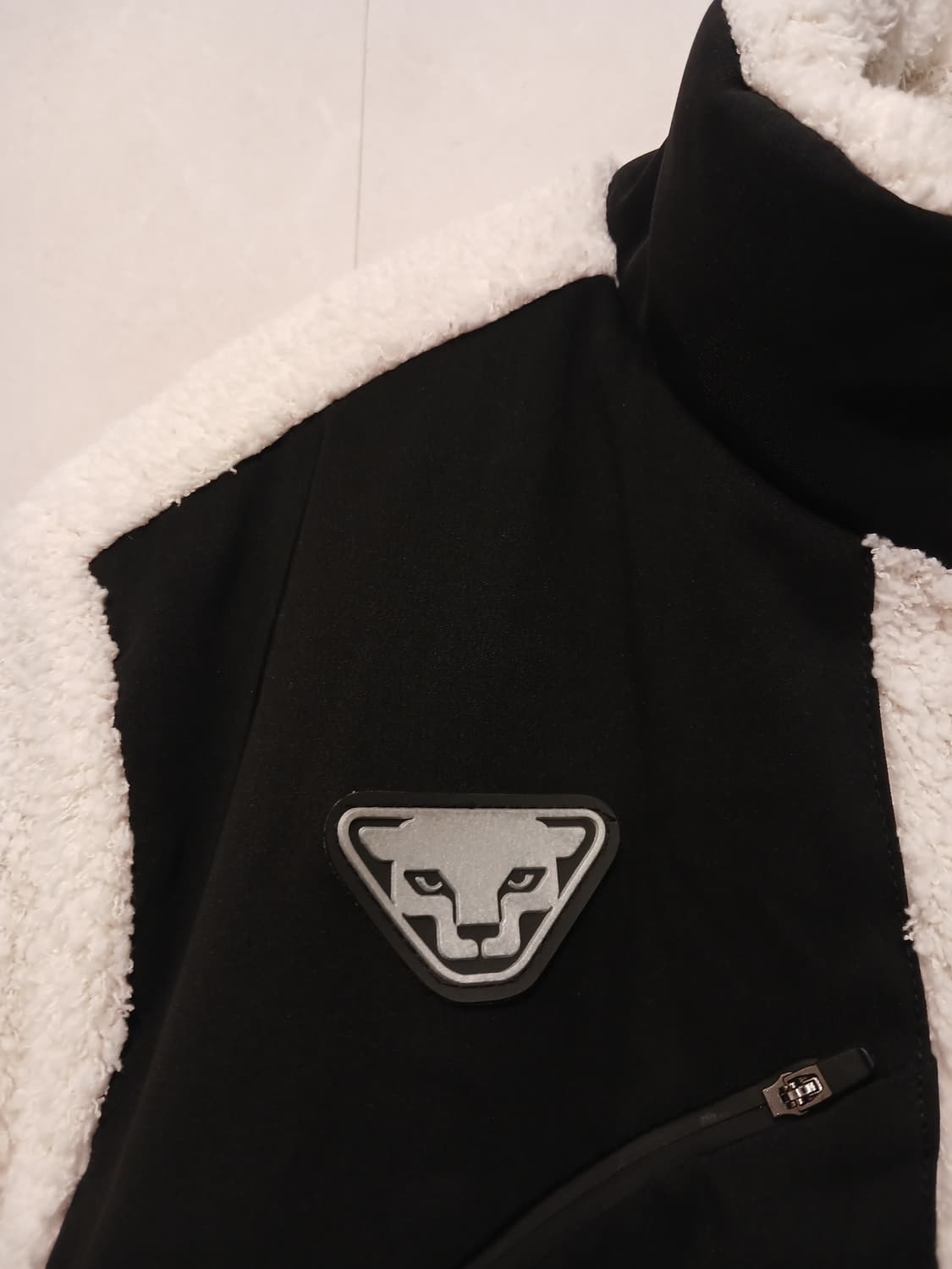 다이나핏 정품 남성 뽀글이 플리스 자켓 M 사이즈 상품이미지3