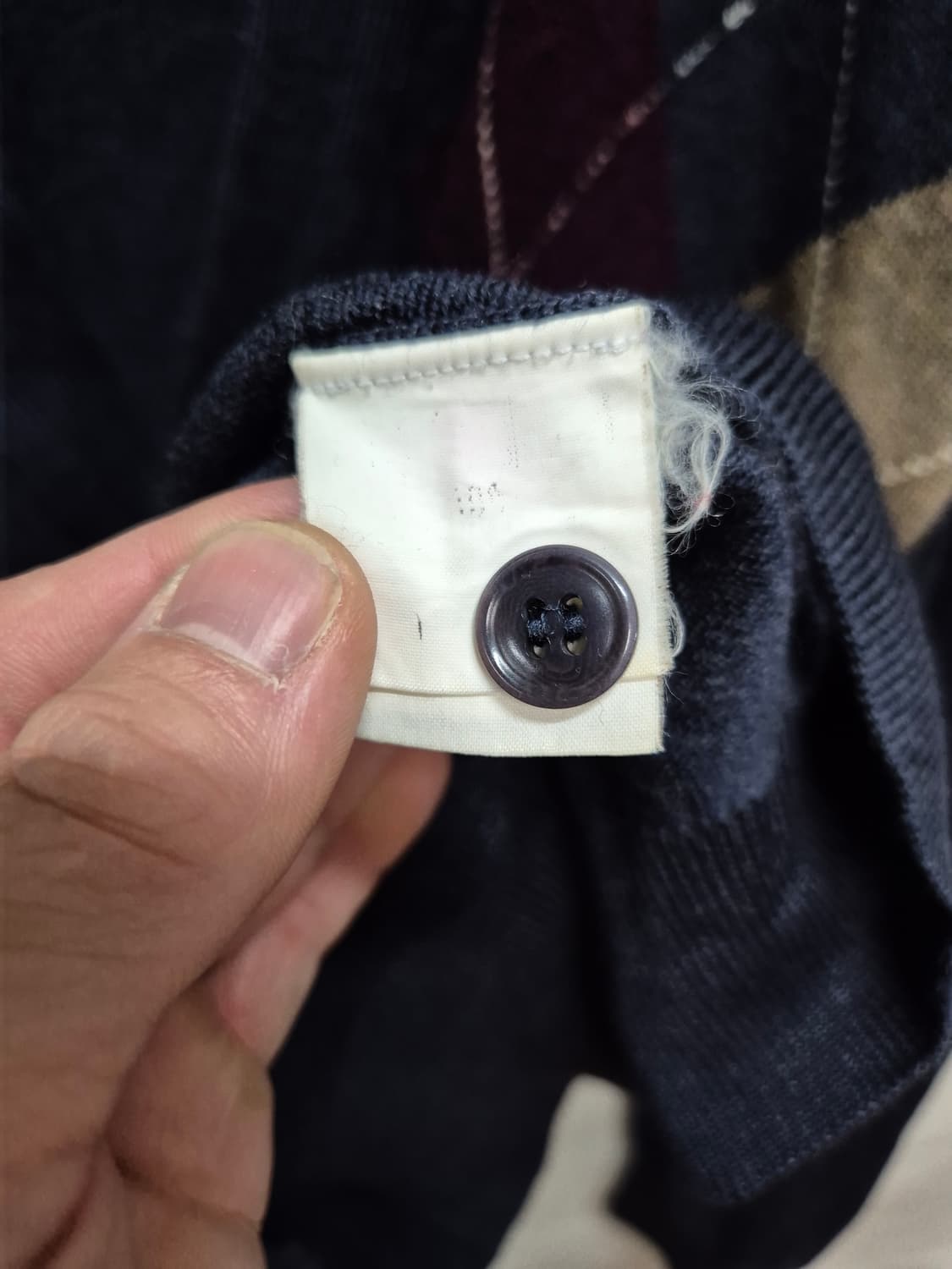 입생로랑 아가일 가디건 상품이미지4