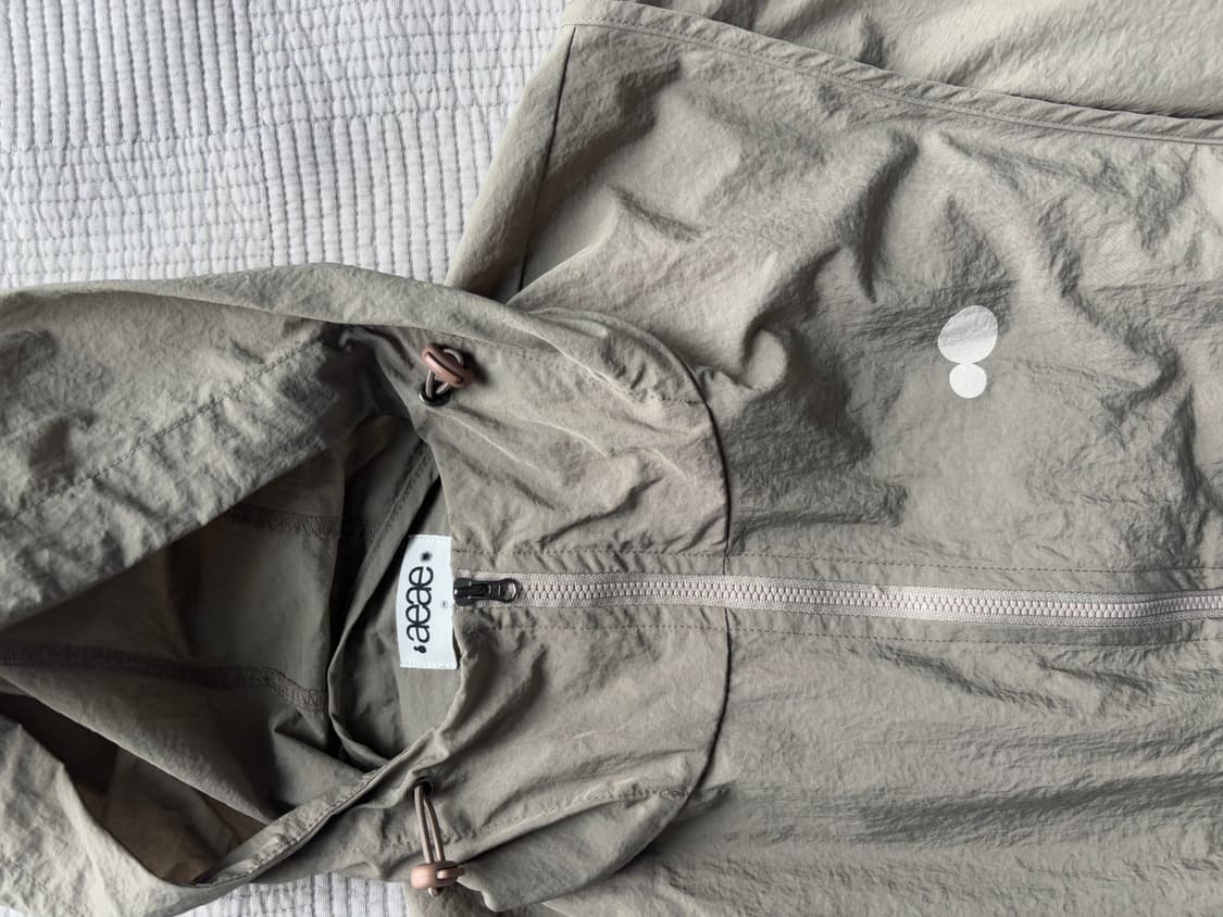 aeae 바람막이 symbol logo nylon crop jacket 상품이미지4