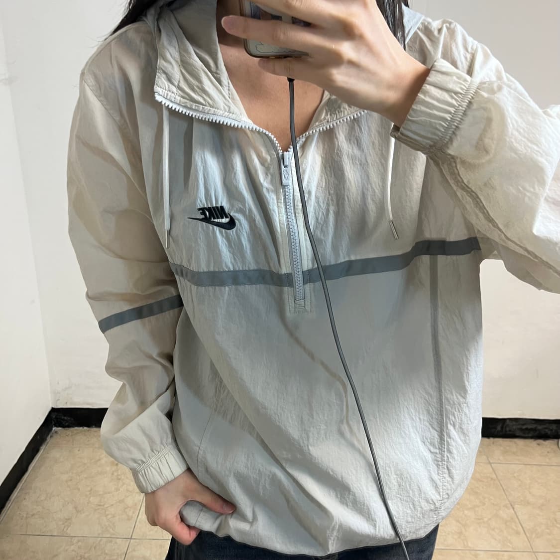 Nike Beige Woven Anorak  상품이미지3