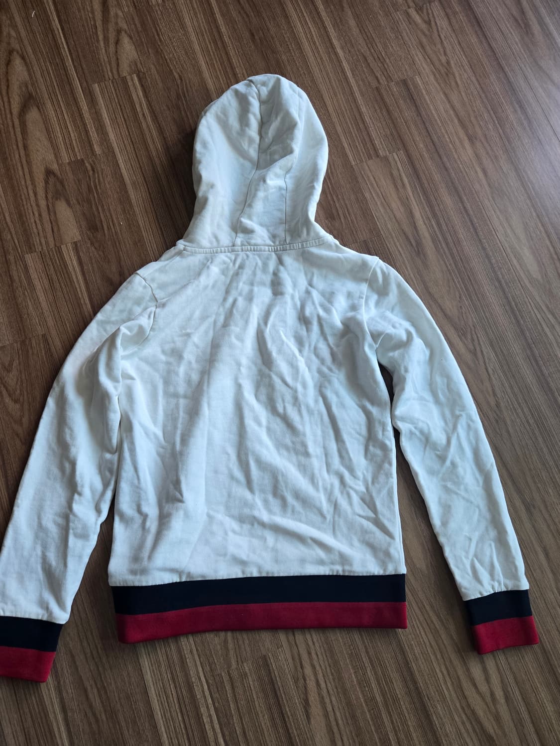 몽클레어 화이트  후드티 상품이미지8