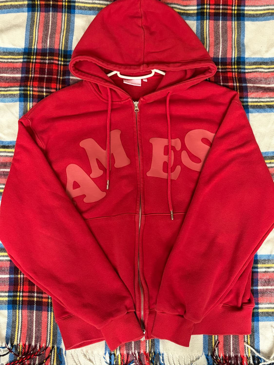 아메스 월드와이드 | 빅 타이포 후디 집업 M 상품이미지1