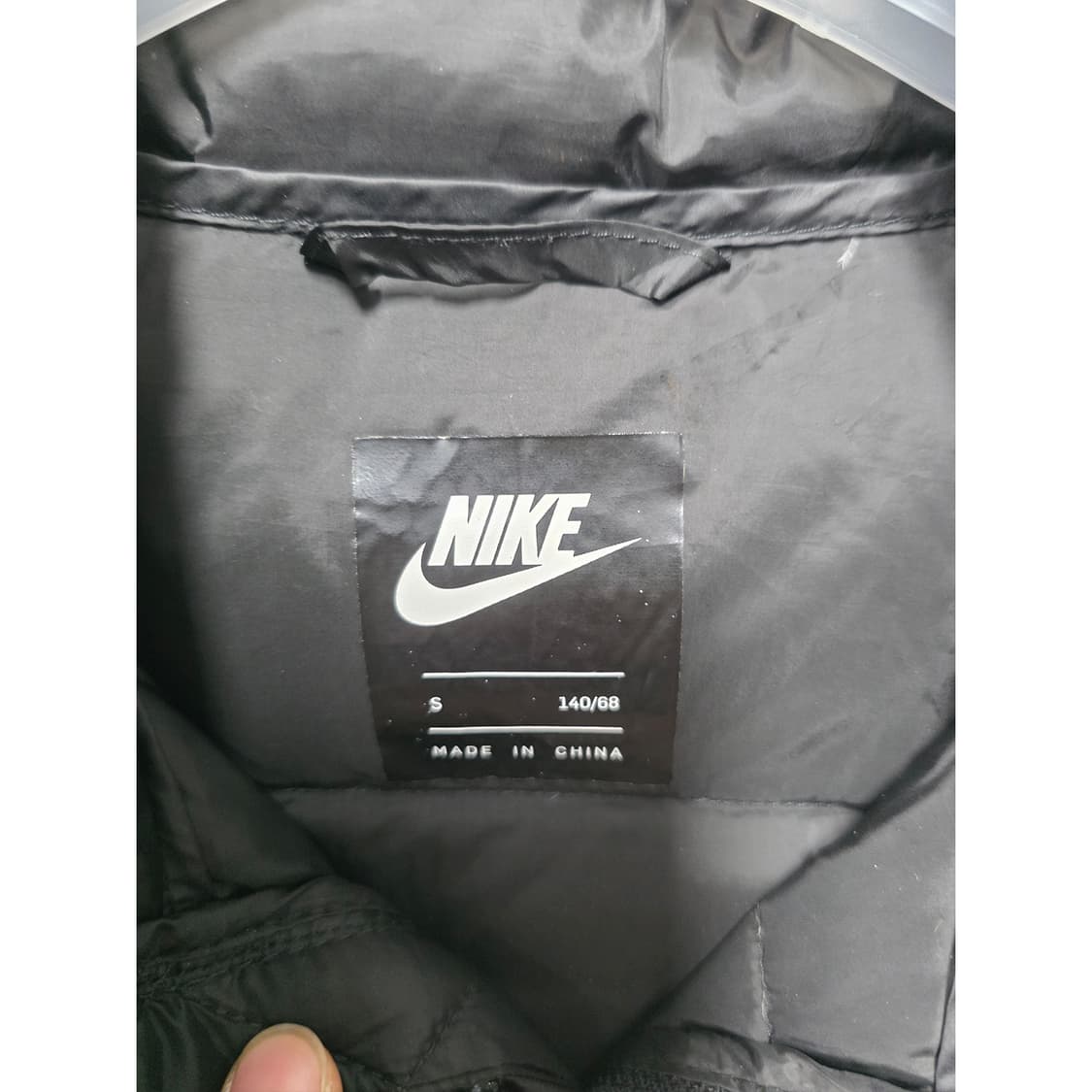 택포// 22s 나이키 블랙 경량 패딩 S 상품이미지2
