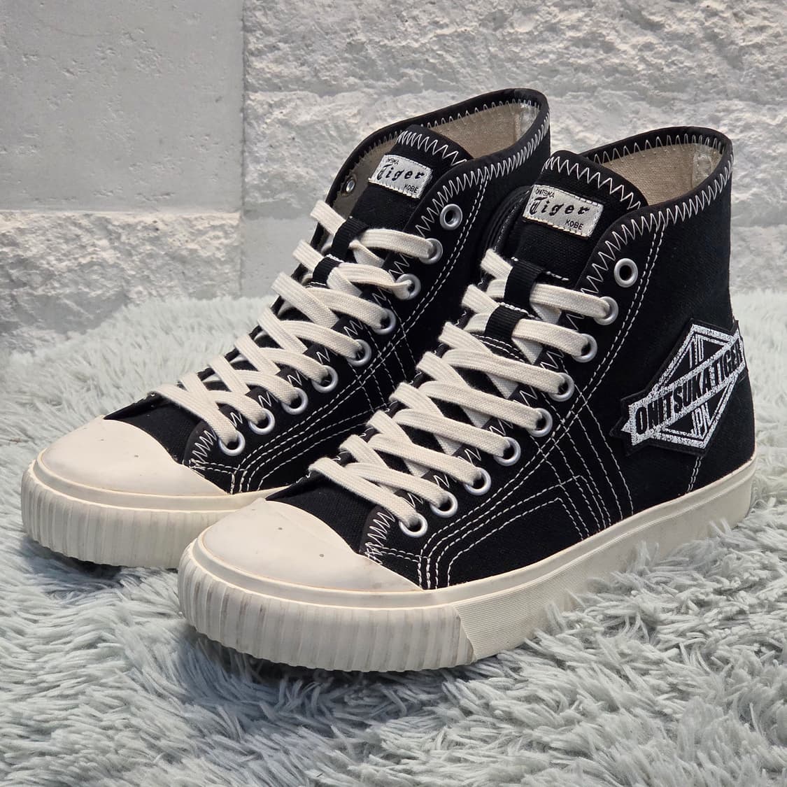 7a-1:오니츠카타이거 하이탑 캔버스 블랙(235)-거의새거 상품이미지1