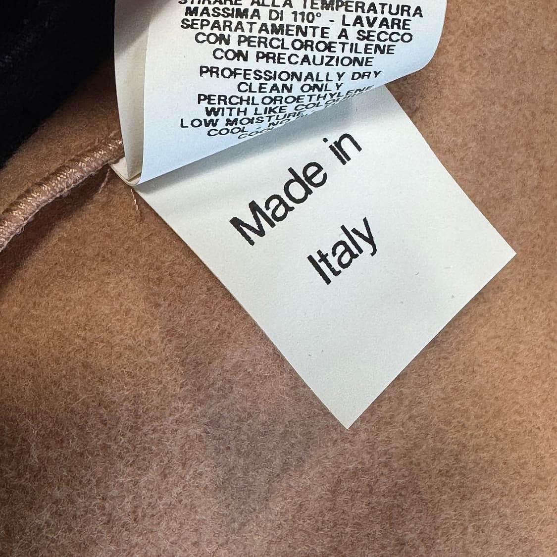 세드릭샬리에 배색 오버 케이프 코트 상품이미지5