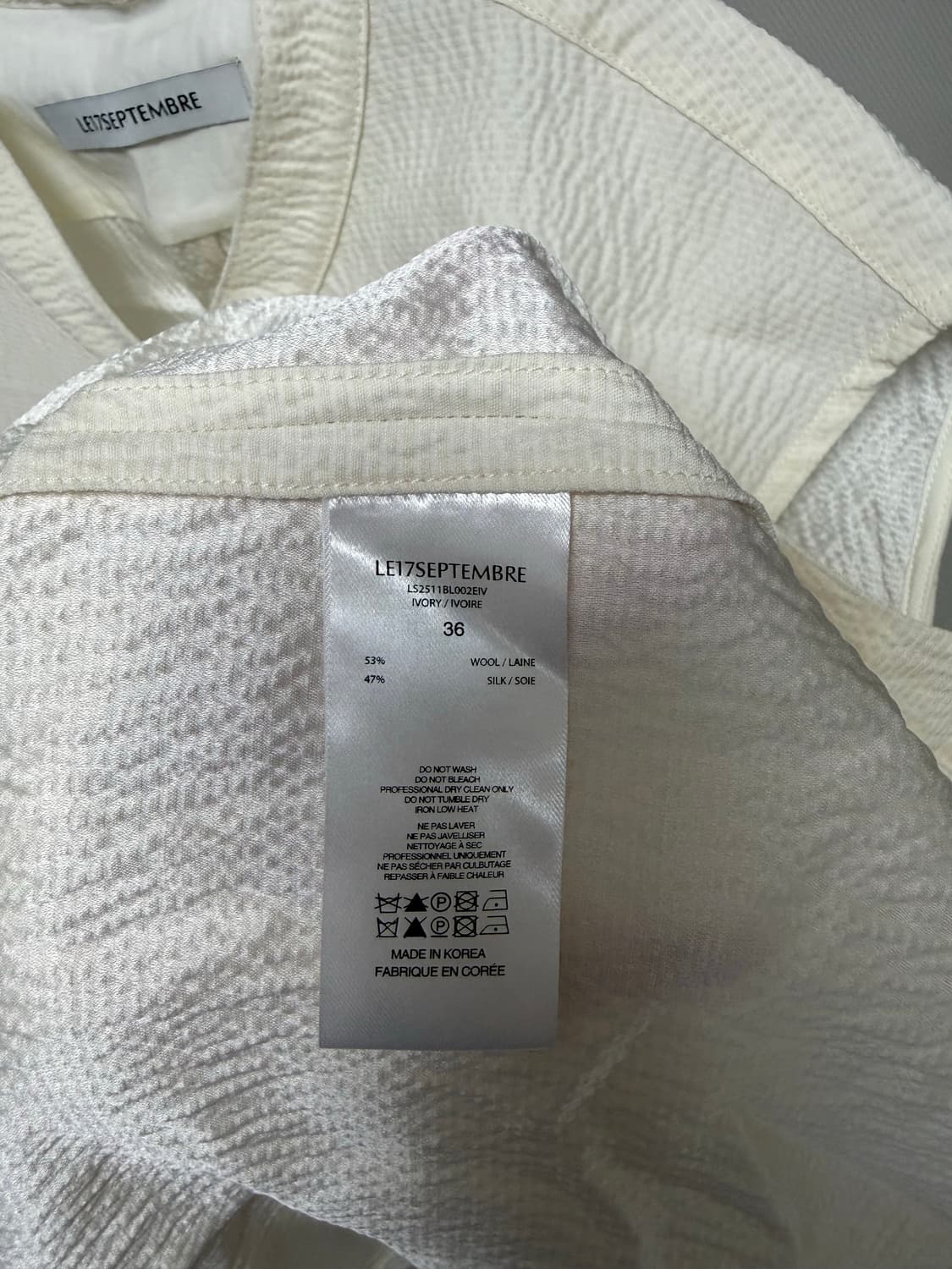 르917 CRINKLED SLEEVELESS BUTTON-DOWN BLO 상품이미지5