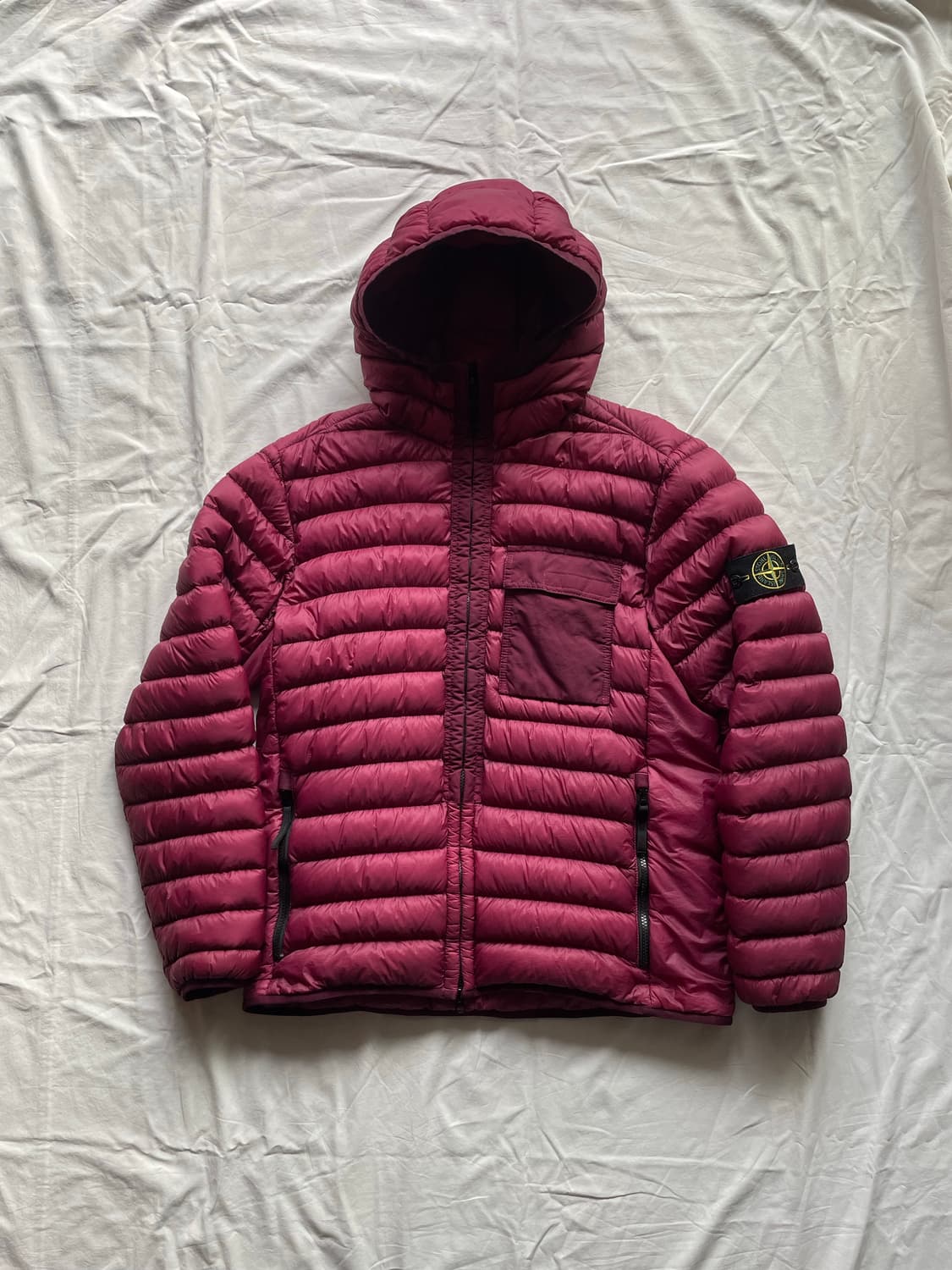 스톤아일랜드 가먼트 다이드 마이크로 얀 다운자켓 상품이미지1