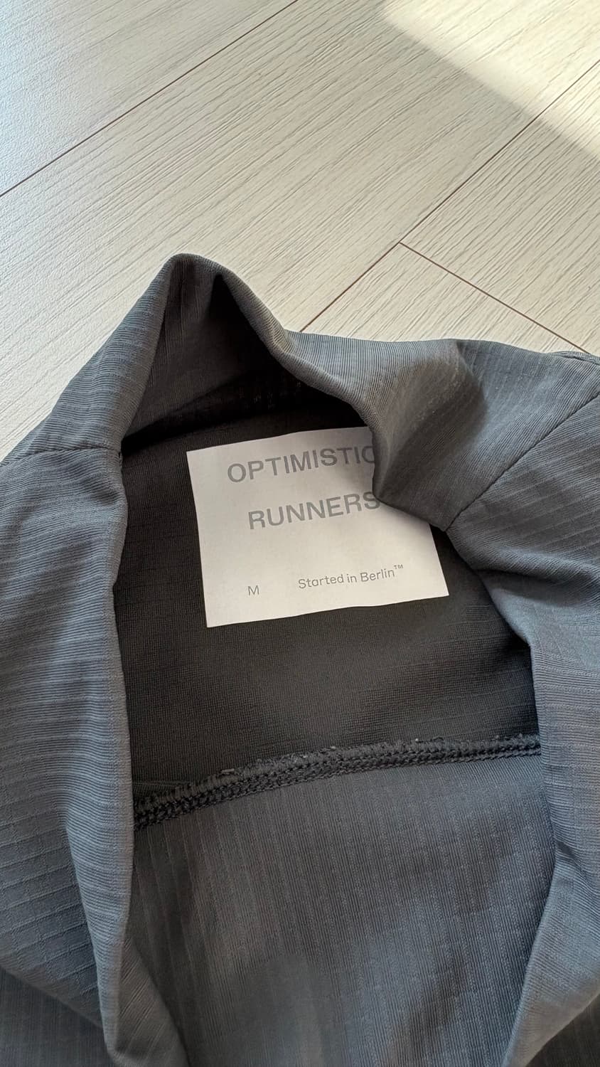 옵티미스틱러너스 롱슬리브 다크그레이 M 상품이미지3