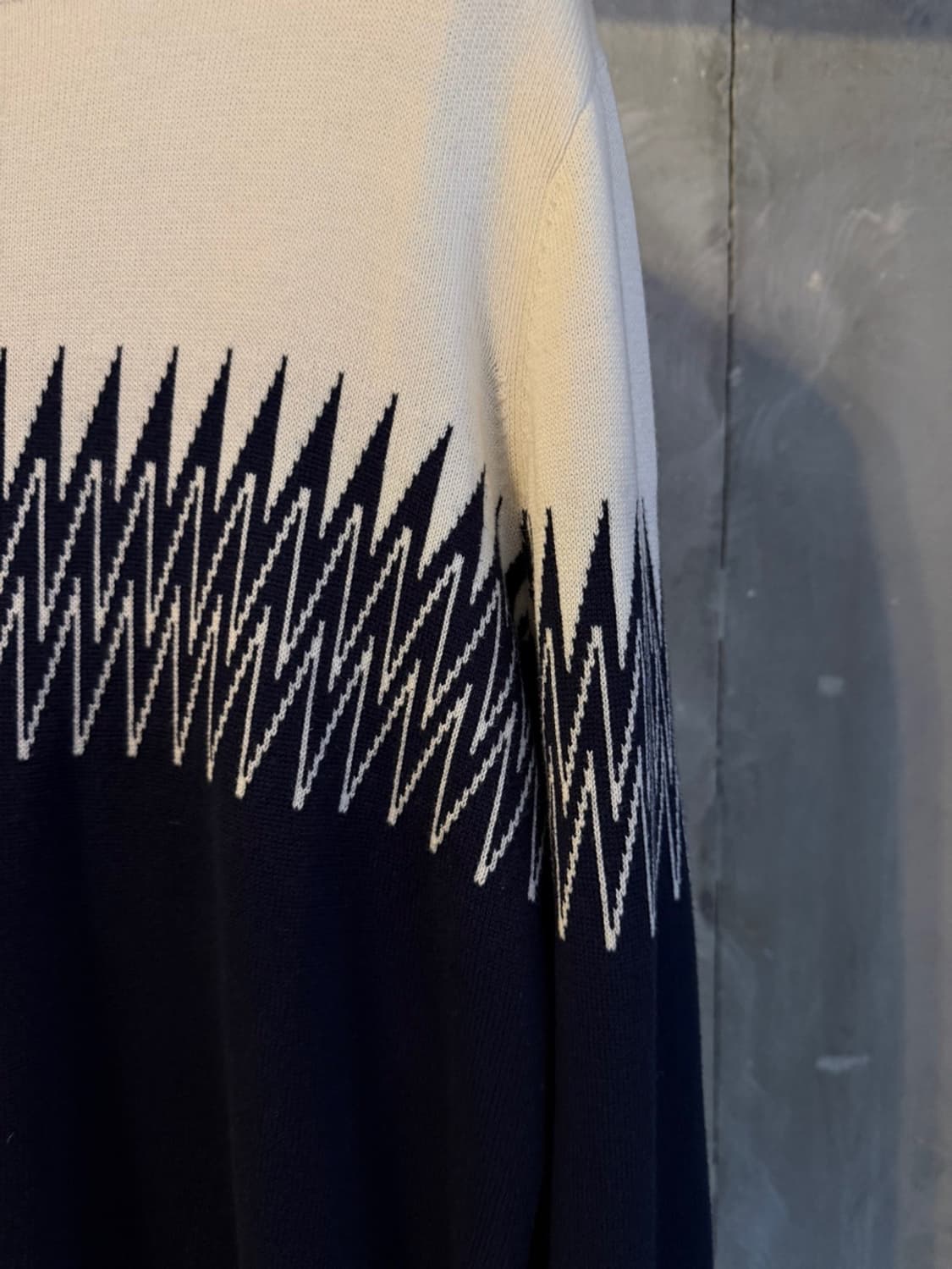 밴드오브아웃사이더즈 그래픽 니트 100 상품이미지6