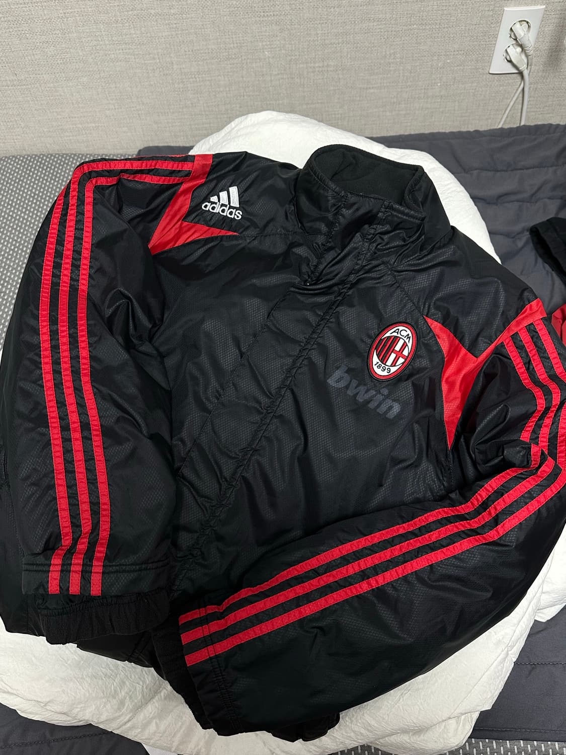 AC밀란 아디다스 미드필더 자켓 돕바 패딩 XL 상품이미지1