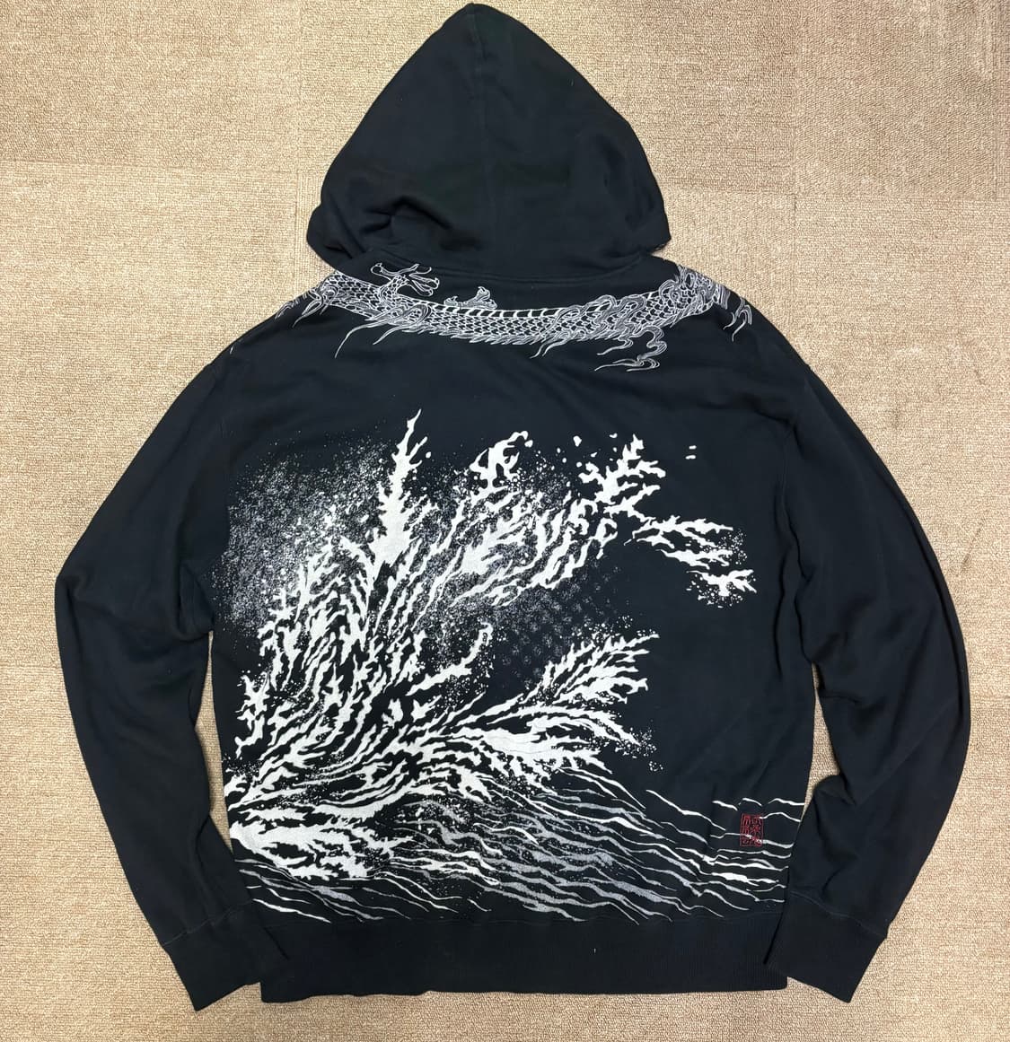 카라쿠리타마시 후드집업 상품이미지2