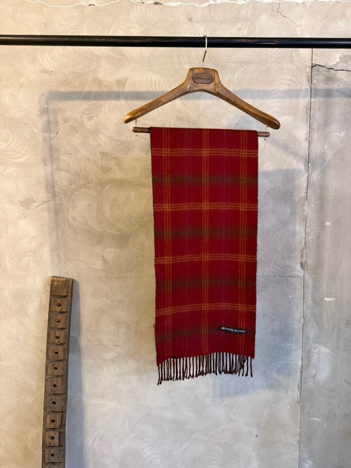 피에르 발망 투페이스 머플러 상품이미지3