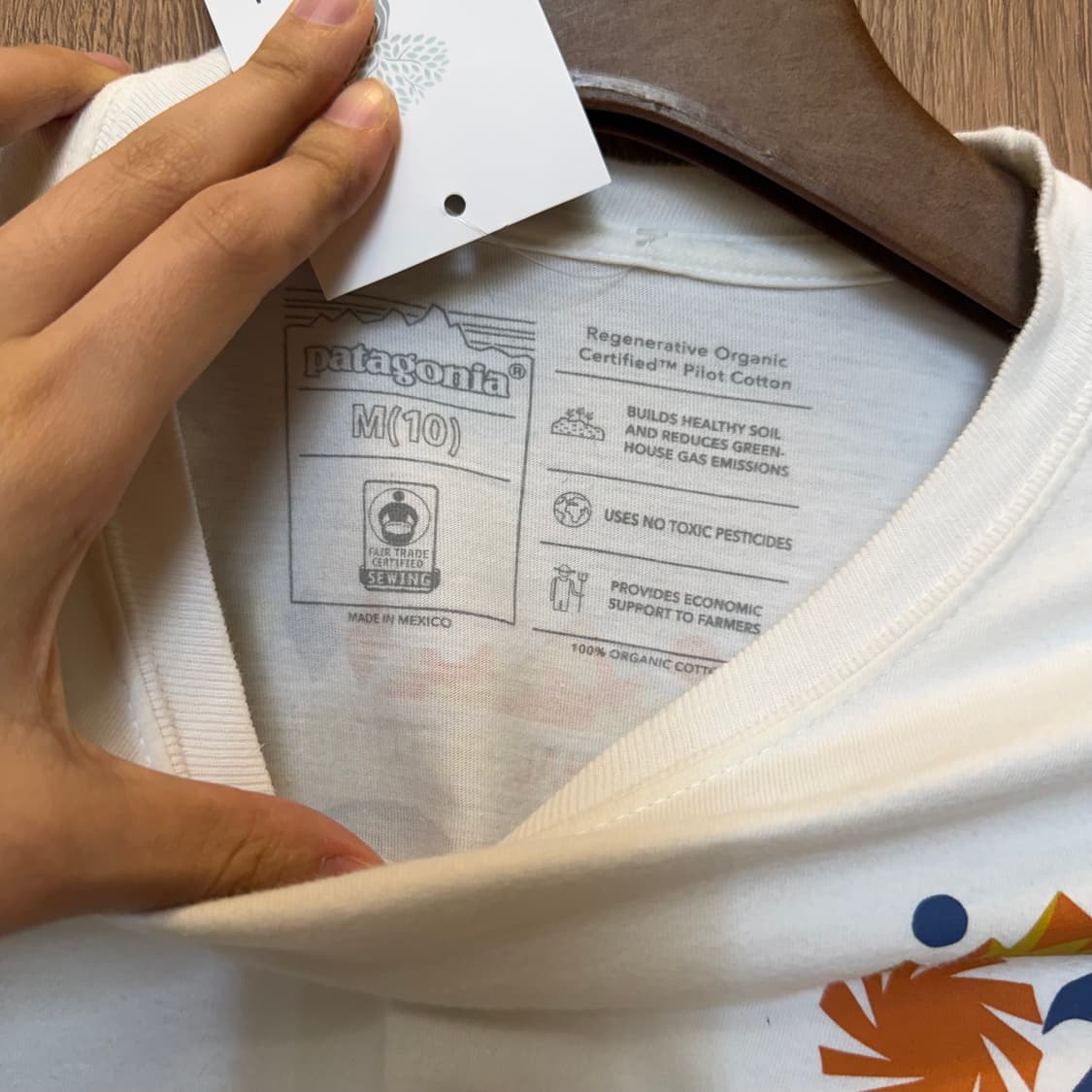 파타고니아 라운드넥 롱슬리브 티셔츠 아웃도어 그래픽 프린팅 화이트 k28 상품이미지5