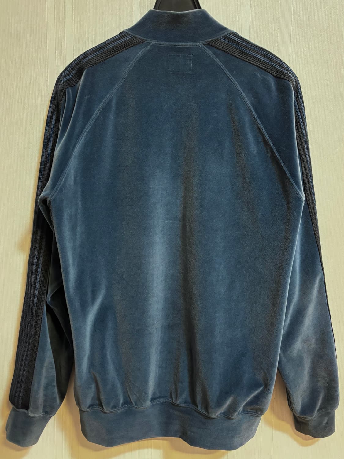 니들스 벨루어 RC 트랙자켓_스모크블루_S 상품이미지3