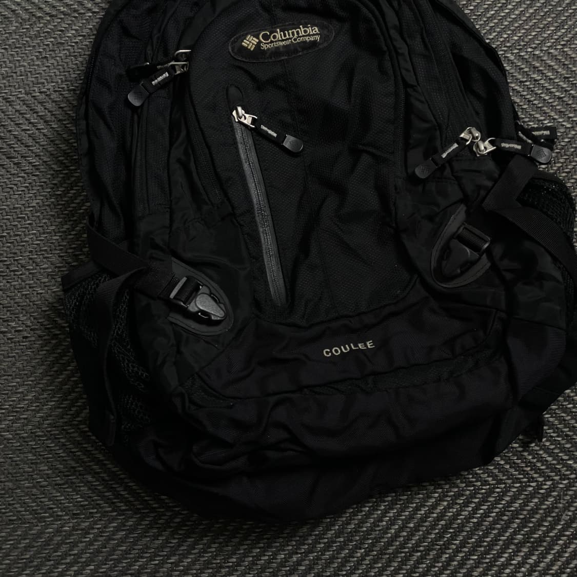 컬럼비아 coulee 블랙 아웃도어 테크 백팩o 4048 상품이미지2