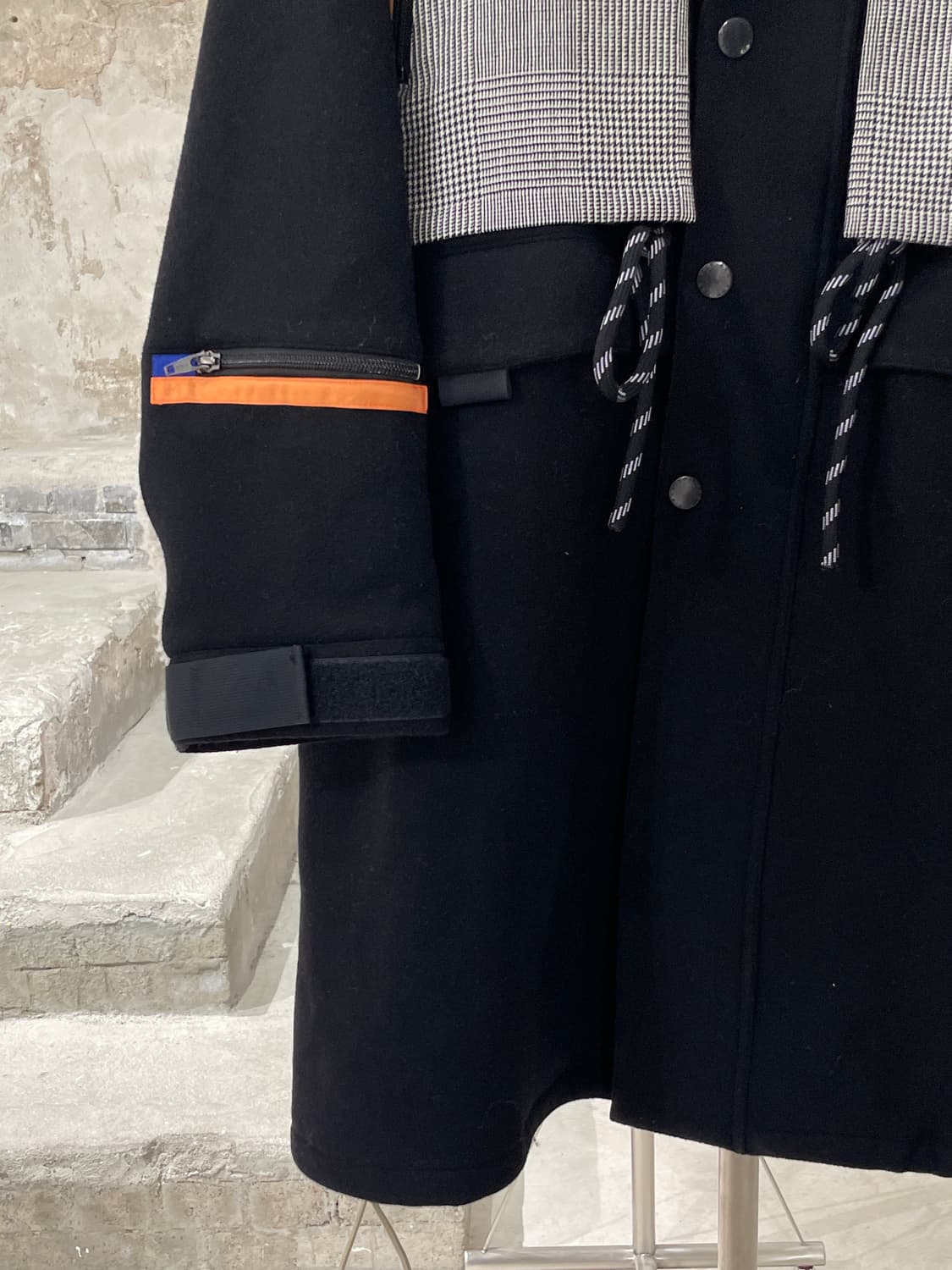 소이 스튜디오 블랙 익스클루시브 울 가이드 파카 상품이미지4