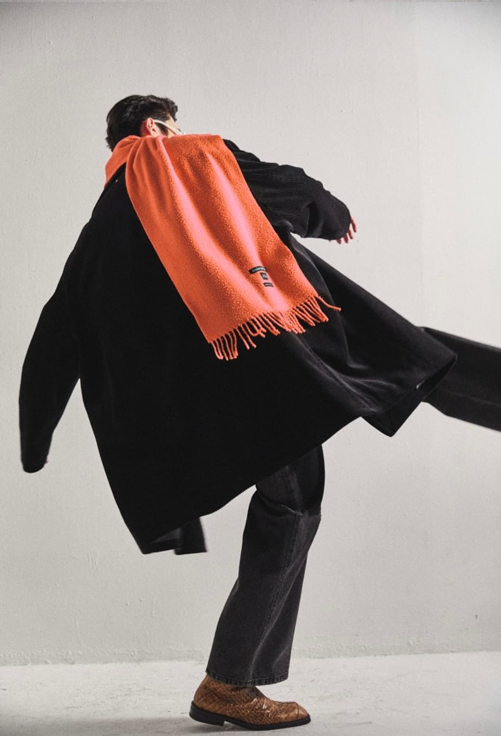 앤더슨벨 Andersson Bell 비엘라 스카프 salmon peach 상품이미지5