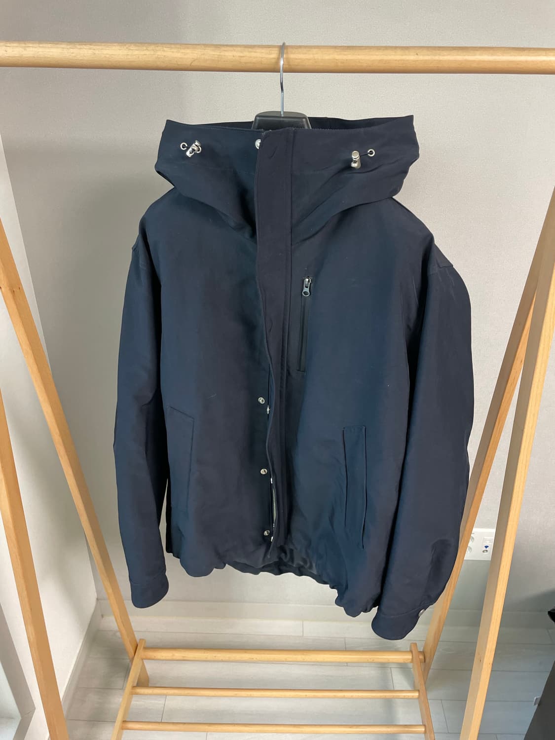 Siiido 디자인 라인 후드 점퍼 (네이비) 상품이미지3