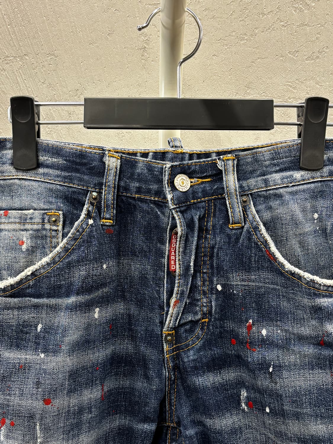 디스퀘어드 데님 반바지 데미지 페인트 워싱 46 상품이미지3