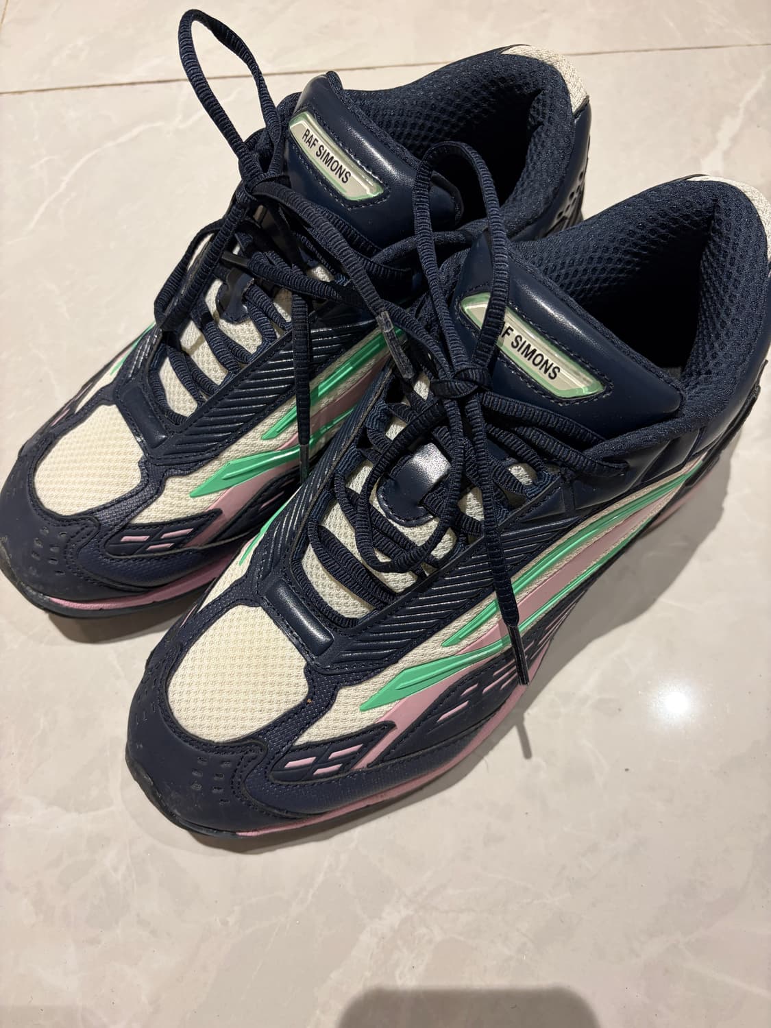 라프 시몬스 ultraceptre 상품이미지4