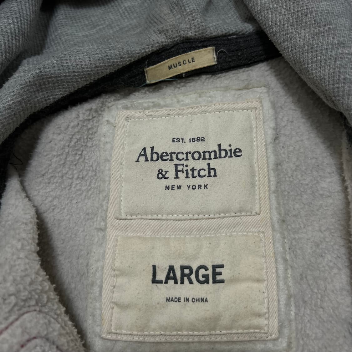 아베크롬비 앤 피치 자수 빅로고 기모 후드집업 [그레이] L/100 상품이미지4