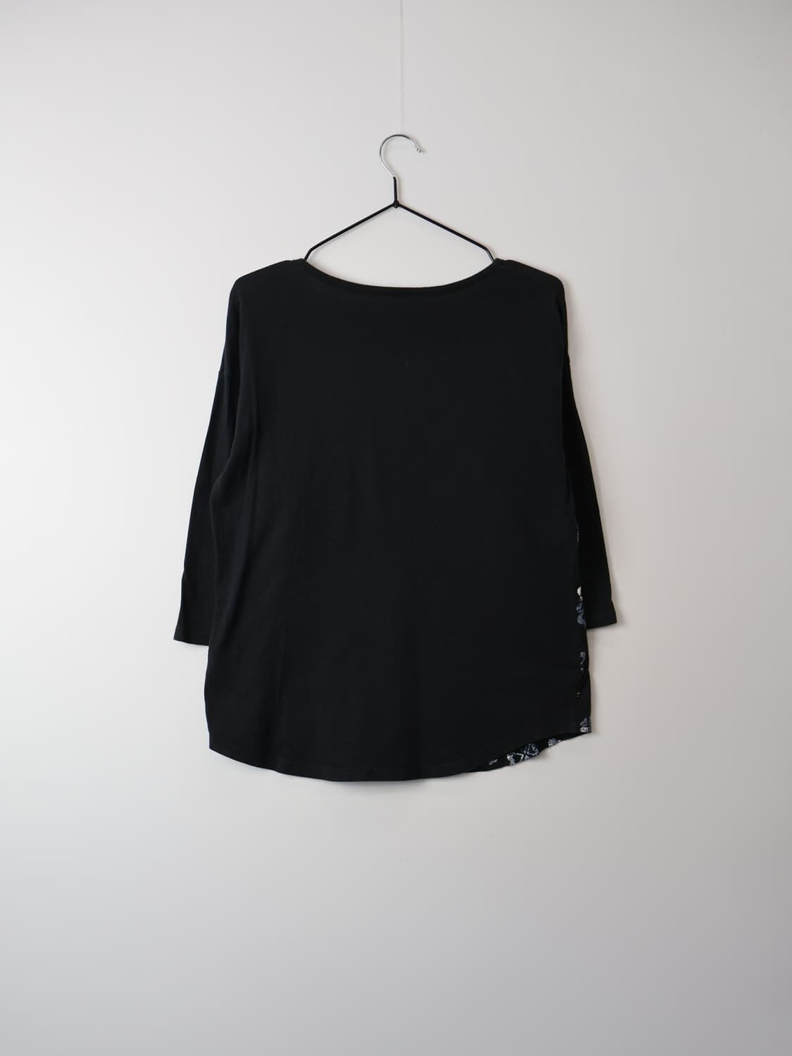 Adidas NEO Label Heart & Clover Tee 상품이미지4