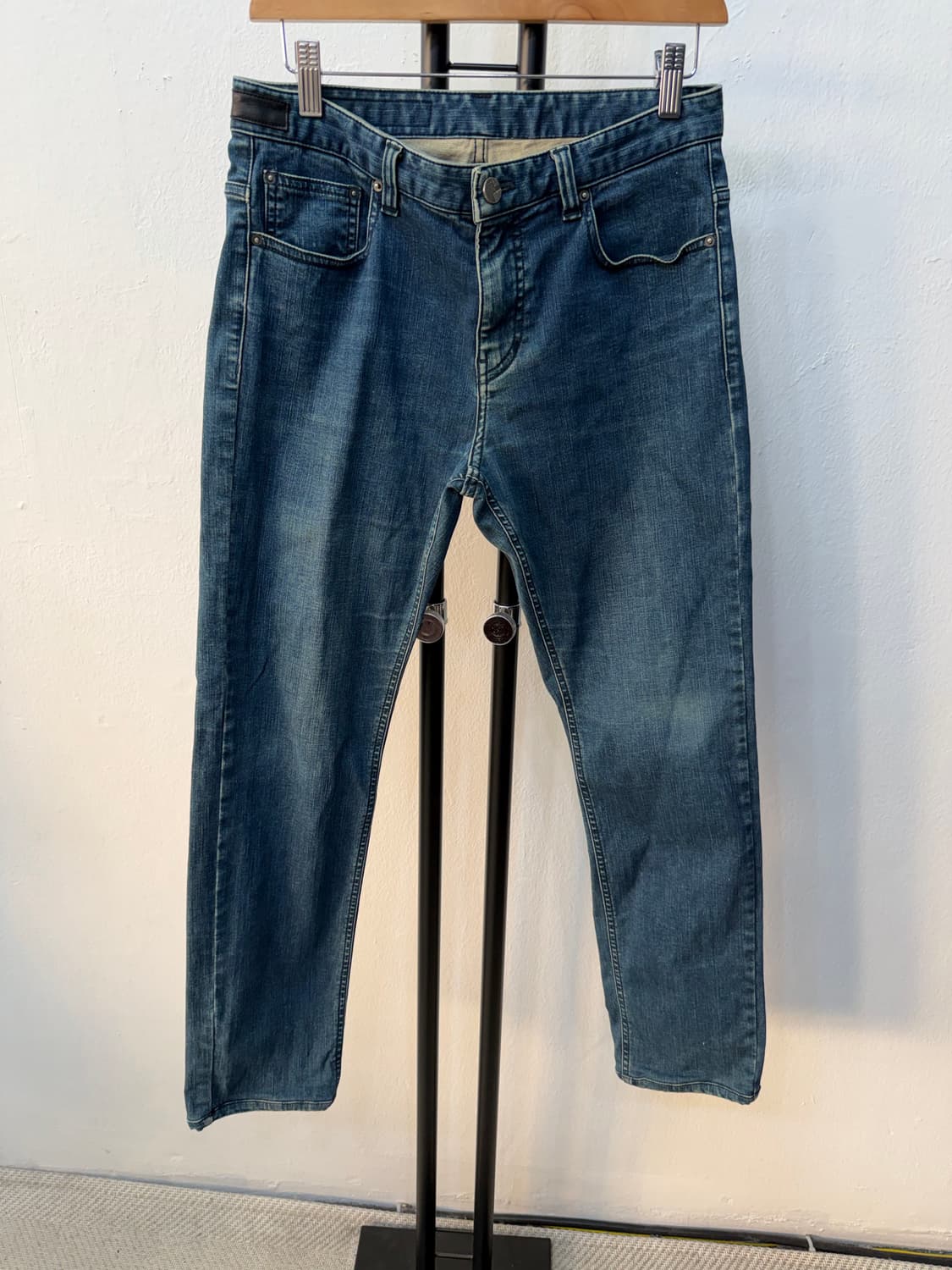 정품) 솔리드옴므 가죽패치 로고 청바지 76(30) 상품이미지1