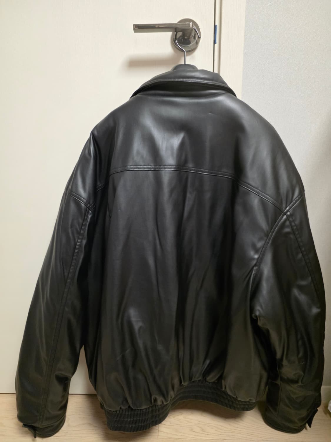 자라 발렌택시맛 페이크레더 패딩 xl 상품이미지2