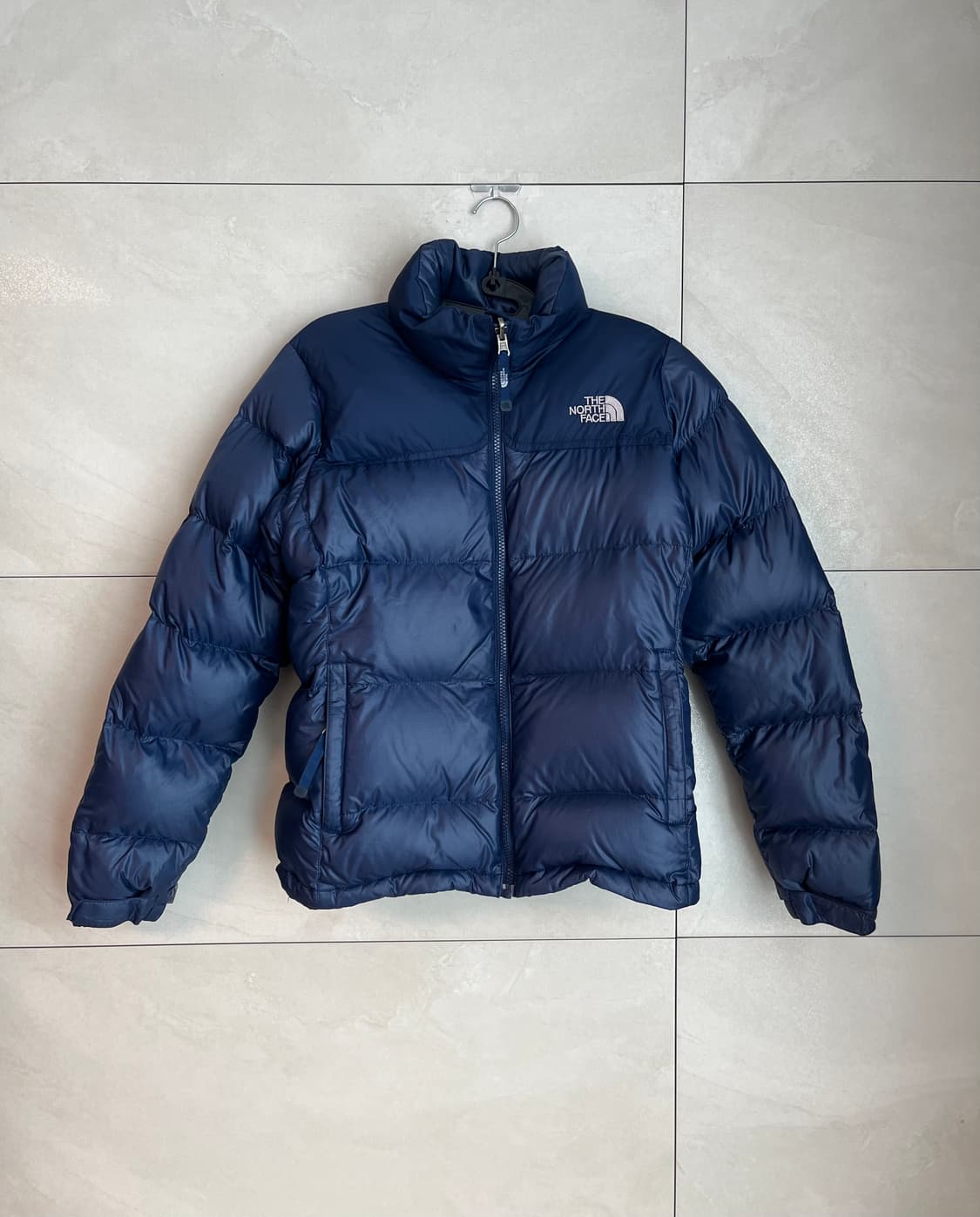 노스페이스 눕시 700 패딩 네이비/퍼플 [S] 상품이미지1