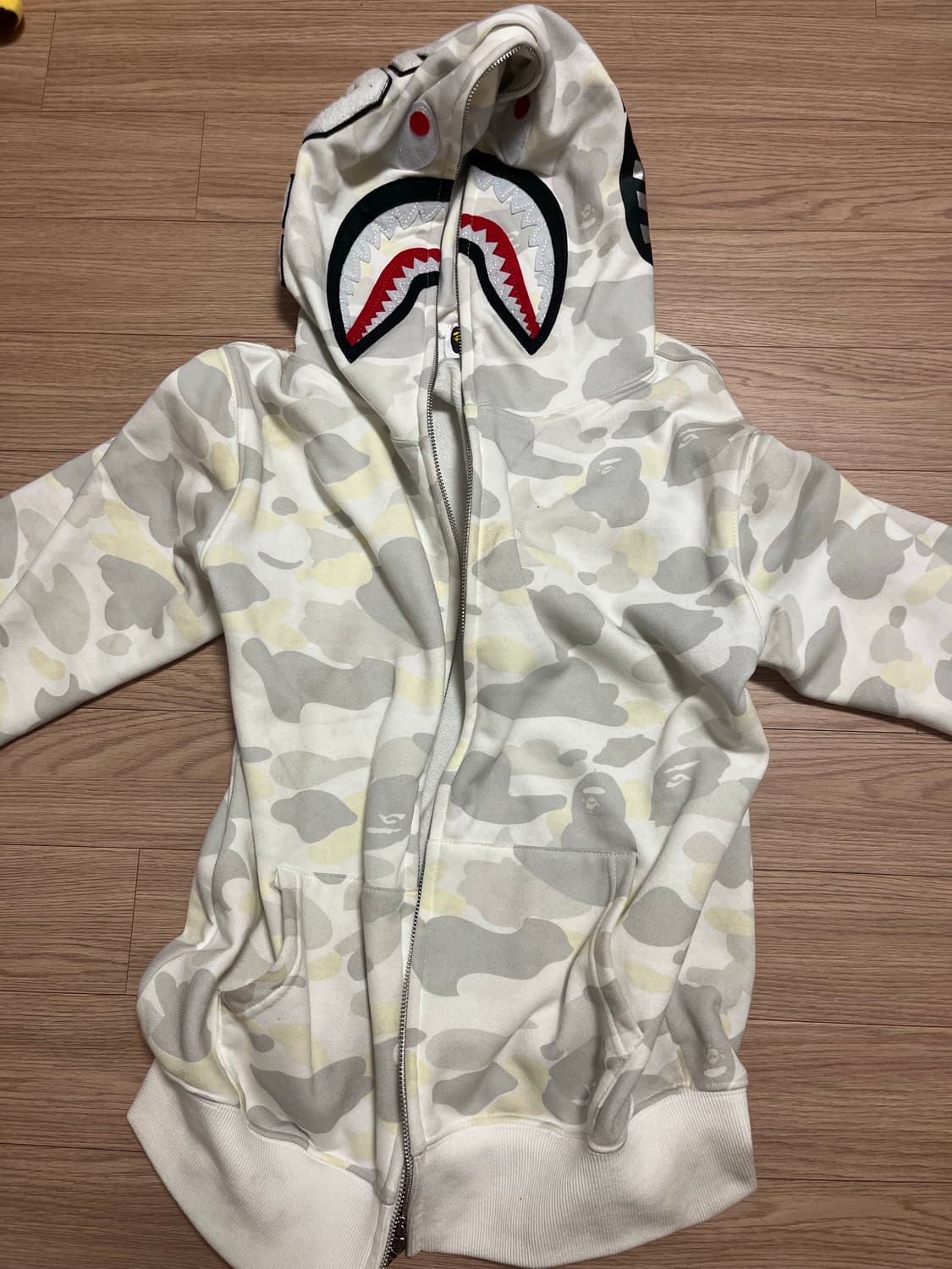 베이프 샤크후드집업M 상품이미지1