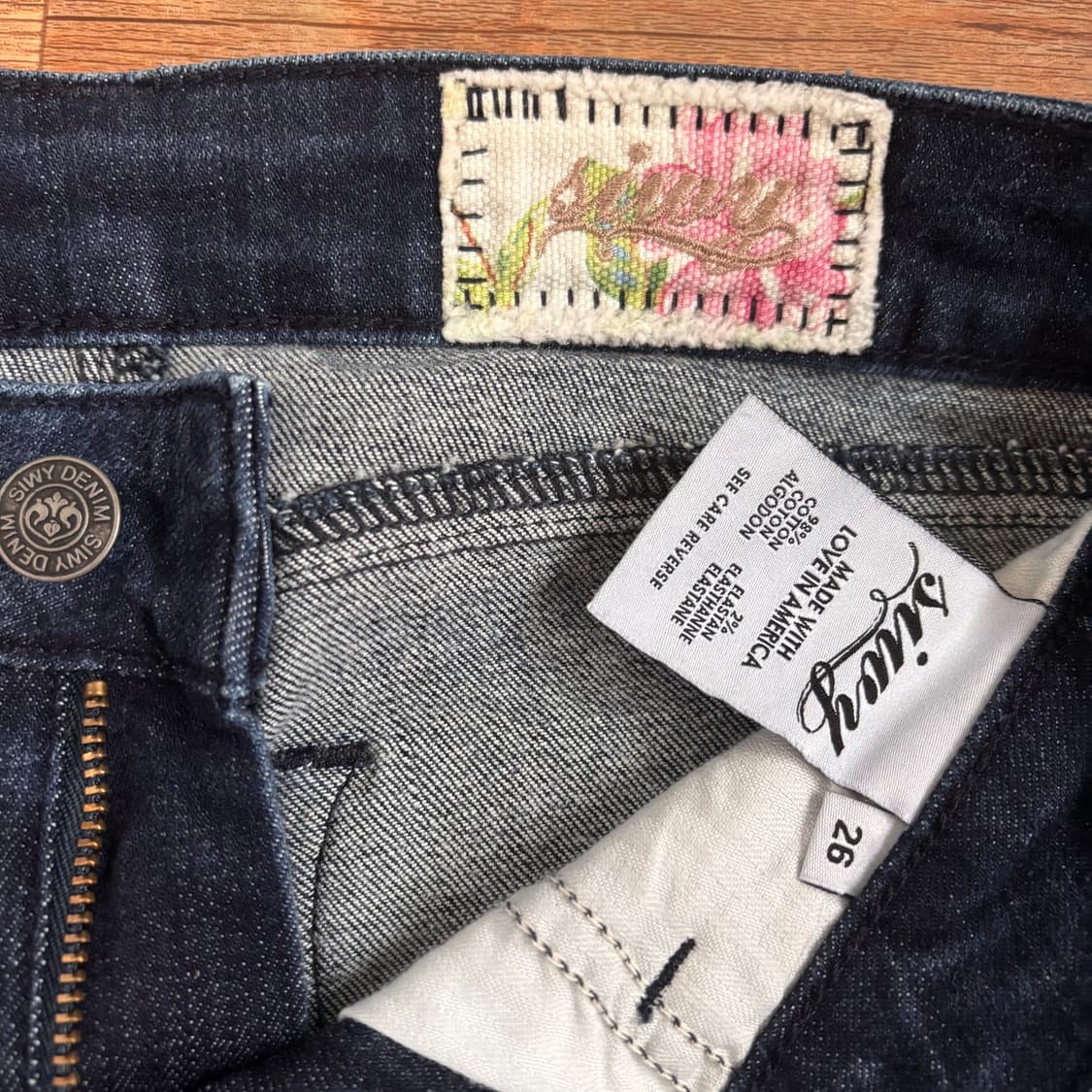 SIWY 씨위 슬림 부츠컷 26 스판 데님 청바지 할리 미국 상품이미지7