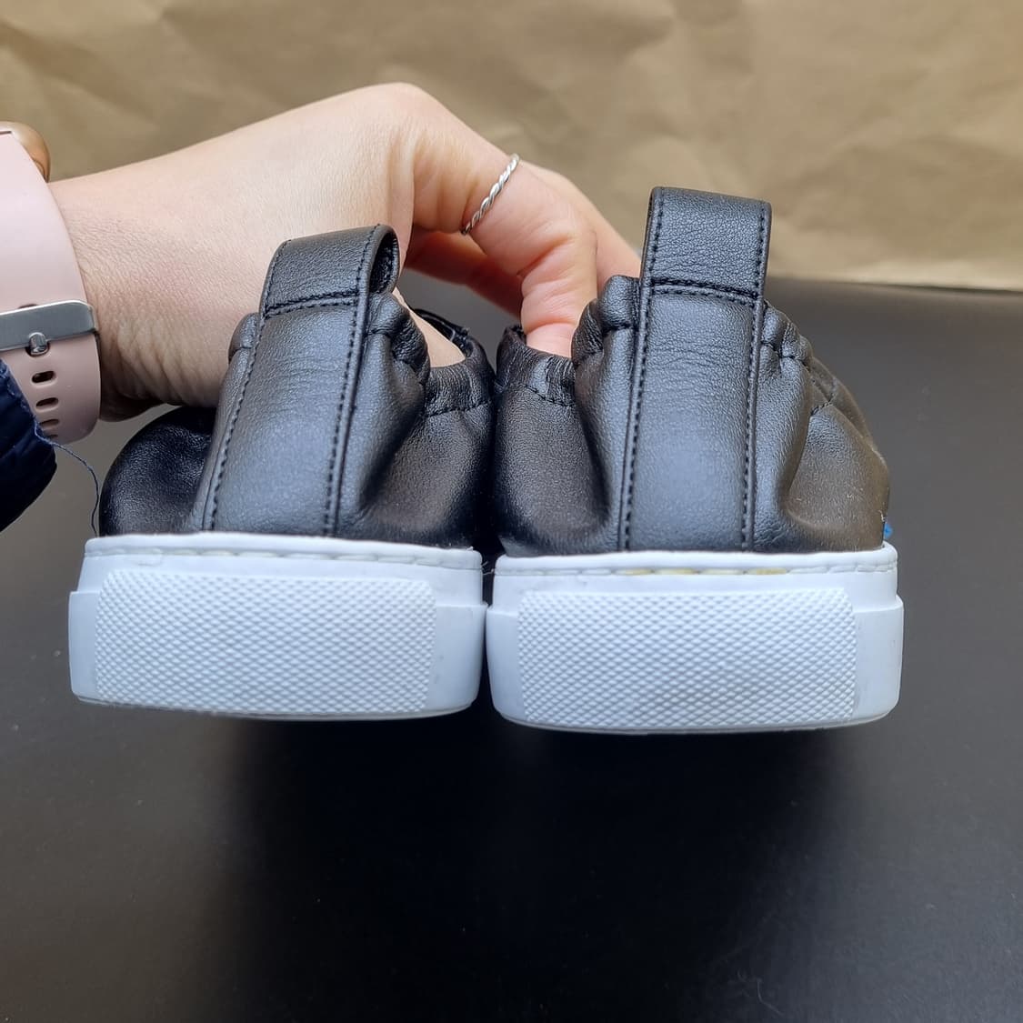 찰스앤티스 가죽 스니커즈37 240 상품이미지4