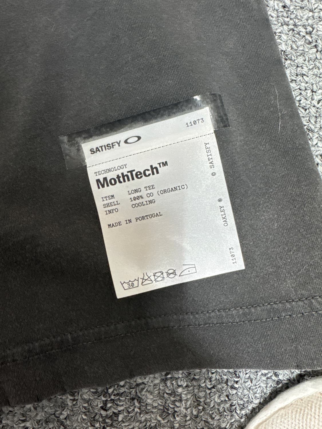 새티스파이x오클리 롱슬리브 상품이미지4