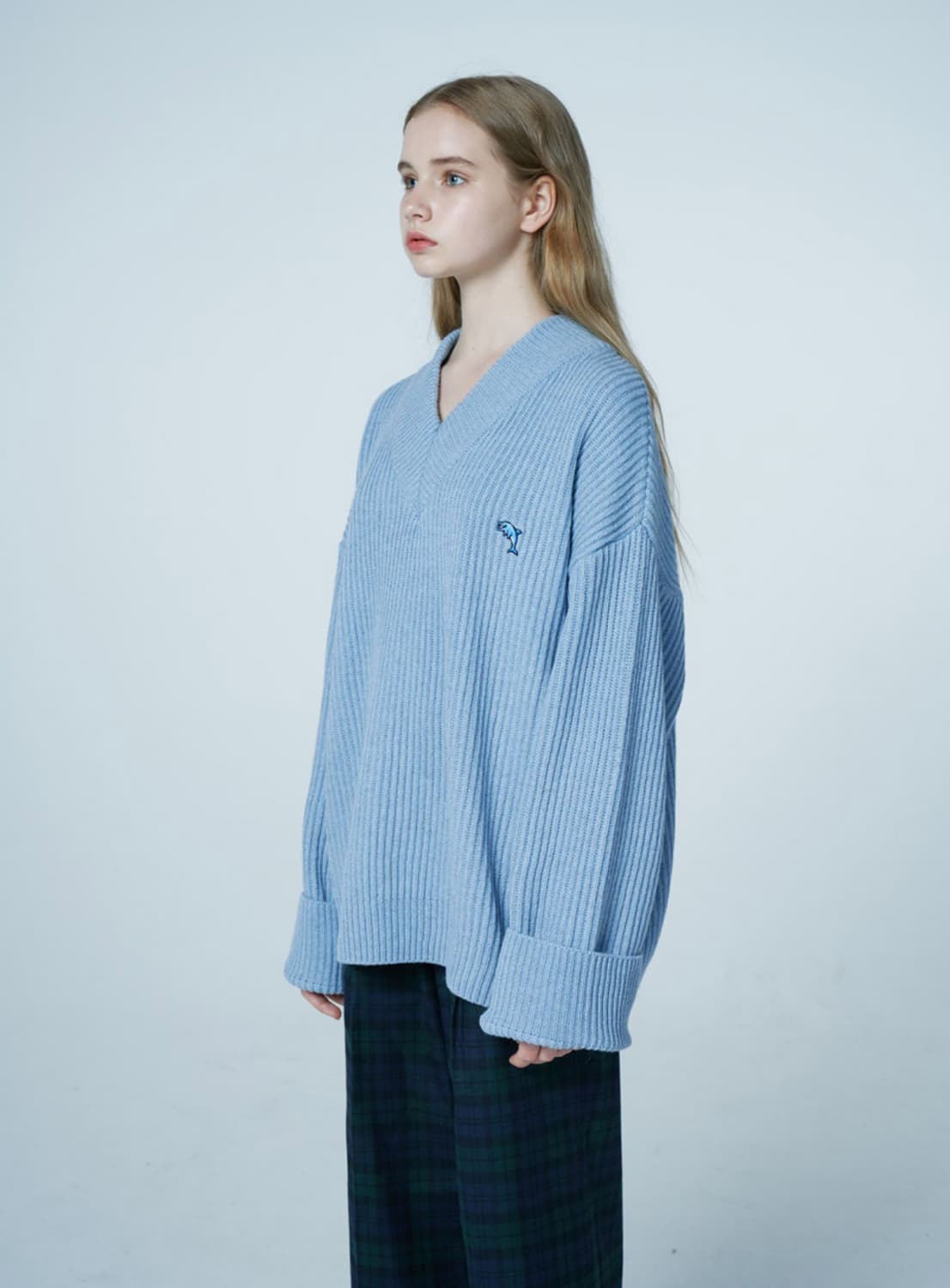 와이케이 돌핀자수 v넥 울니트  상품이미지3