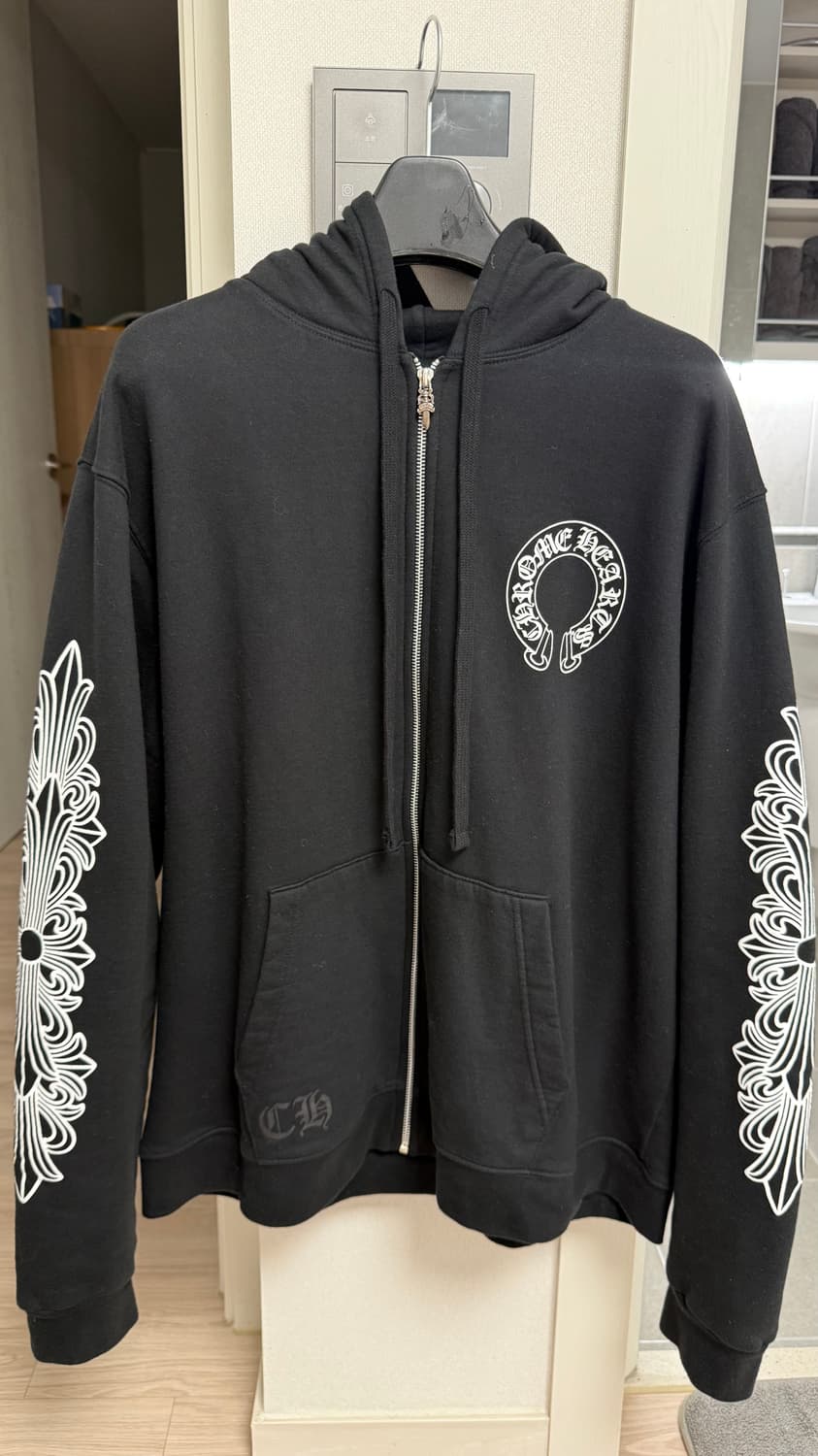 [XL] 크롬하츠 홀스슈 플로랄 헤비웨이트 후드집업 블랙 상품이미지1