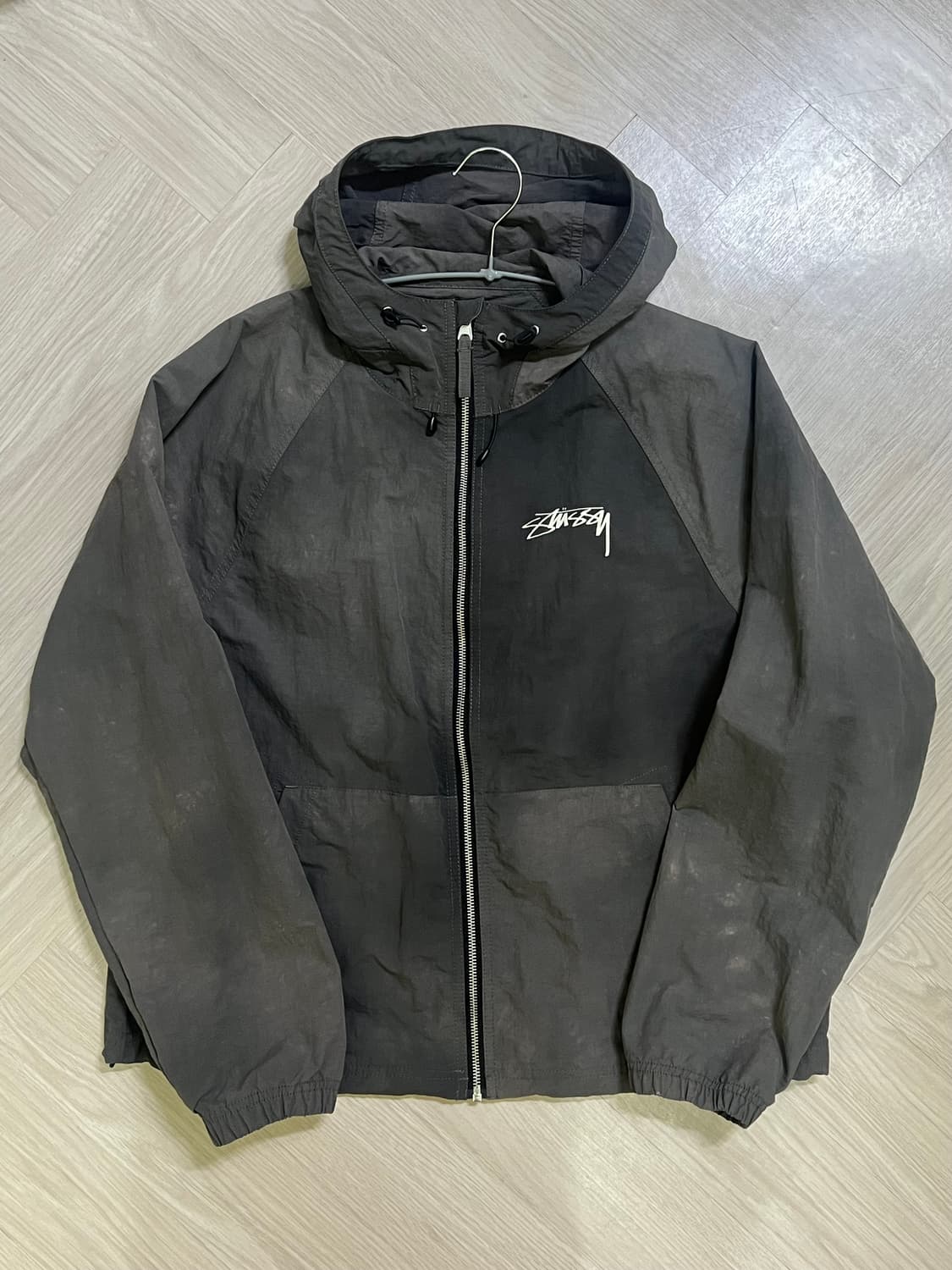 스투시 비치쉘 바람막이 자켓 상품이미지1