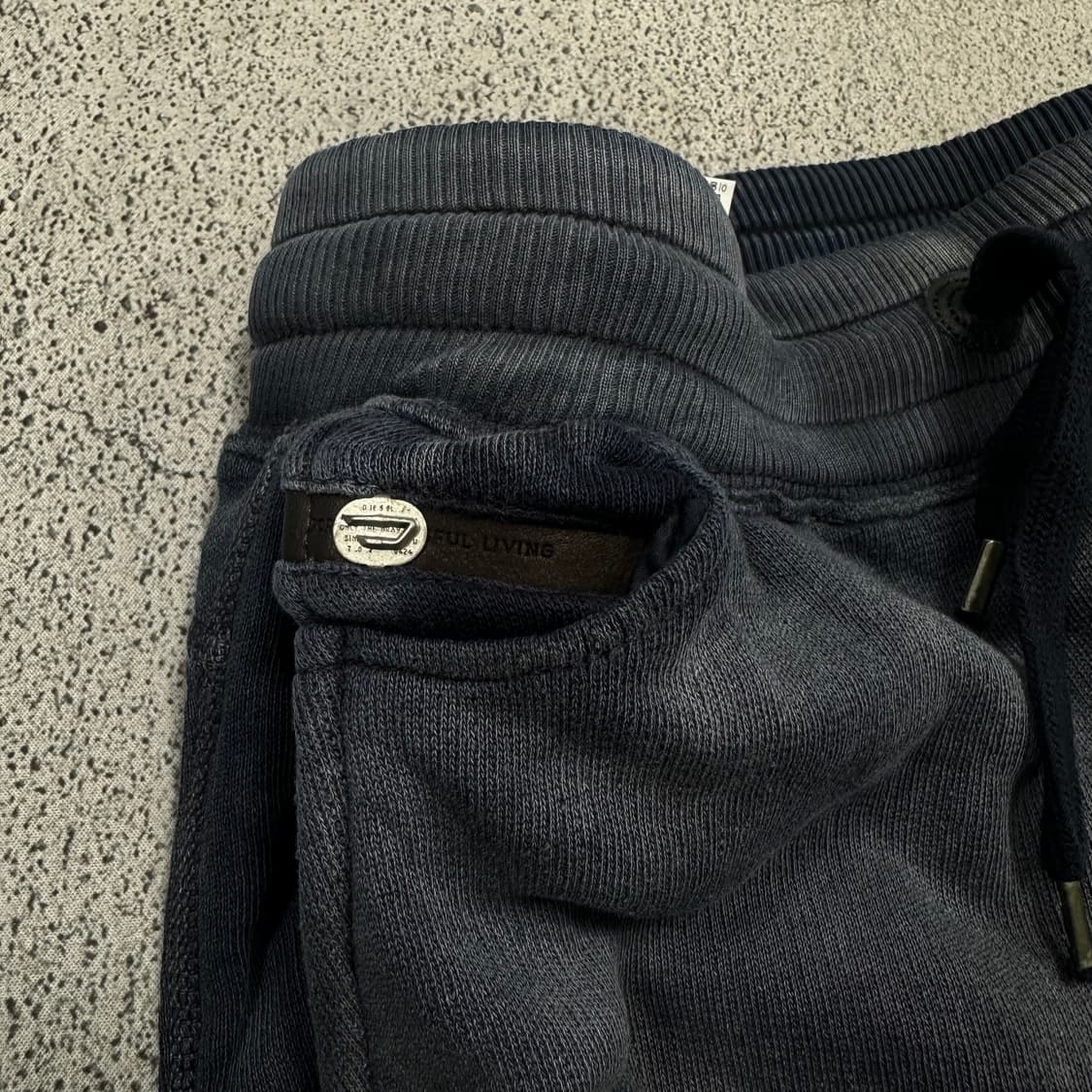 ✨ (바배) 디젤 피그먼트 야자수 밴딩 반바지  상품이미지4