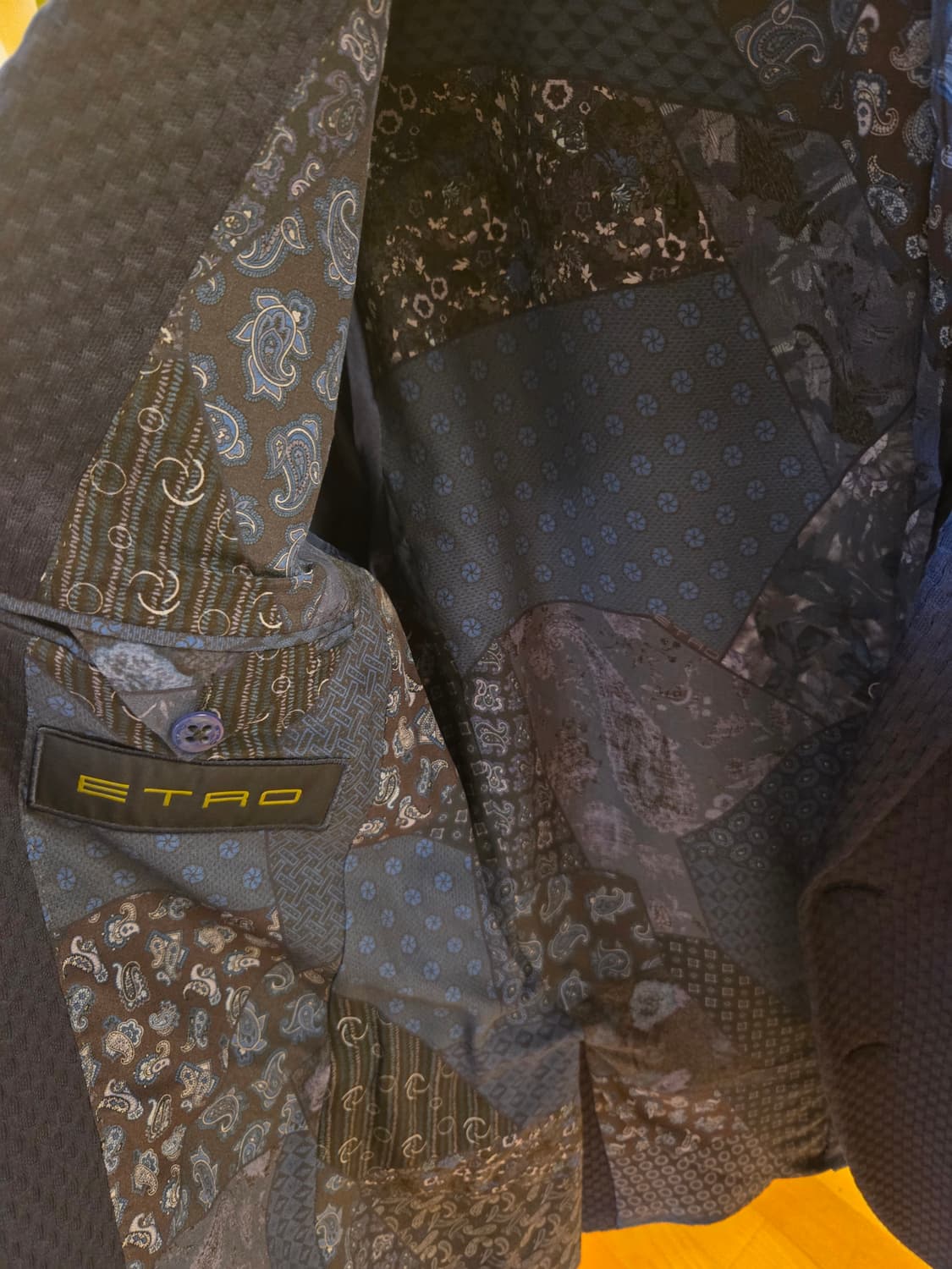 에트로 자켓입니다  상품이미지3