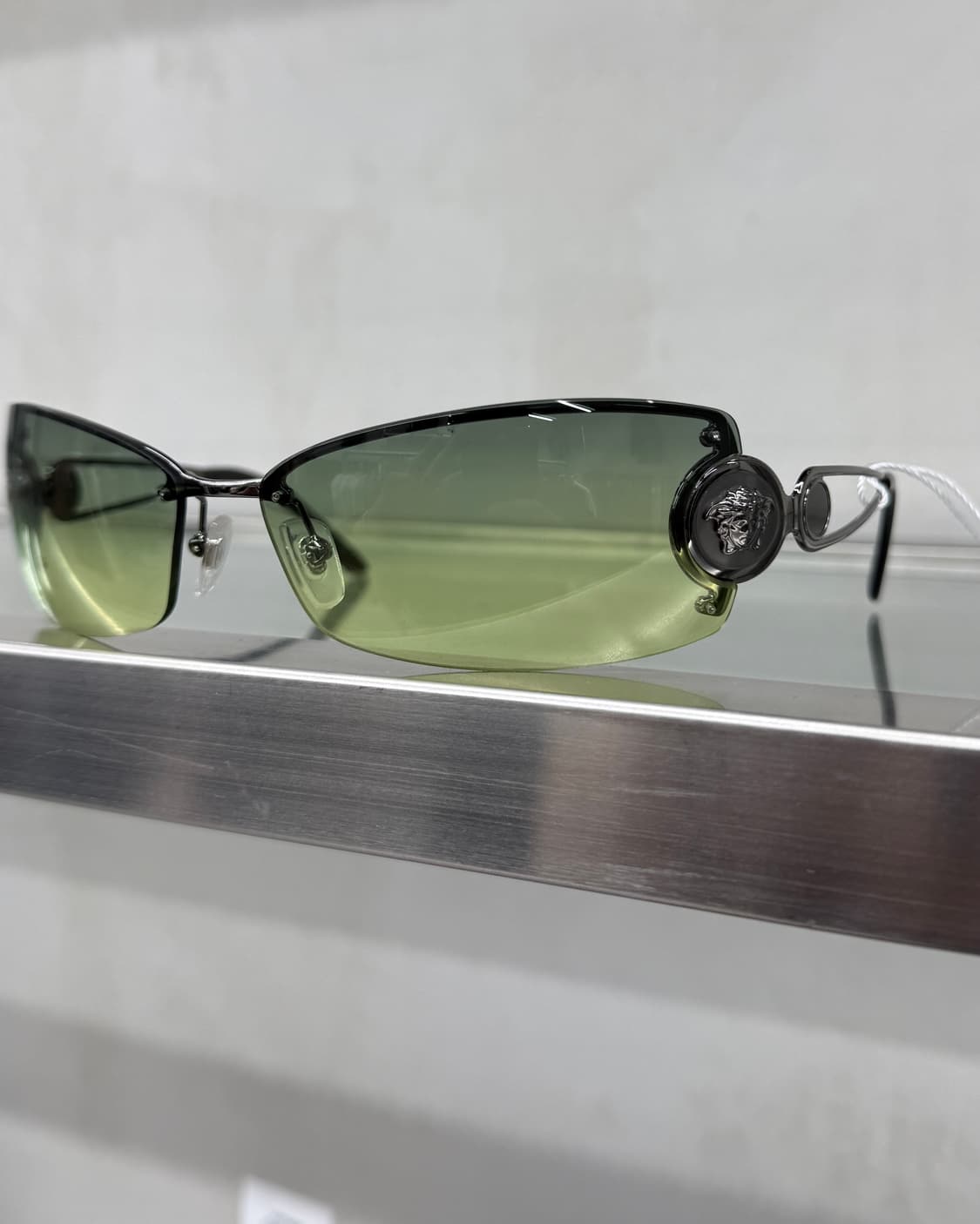 VERSACE 00s 메두사 메탈 프레임 선글라스 상품이미지2