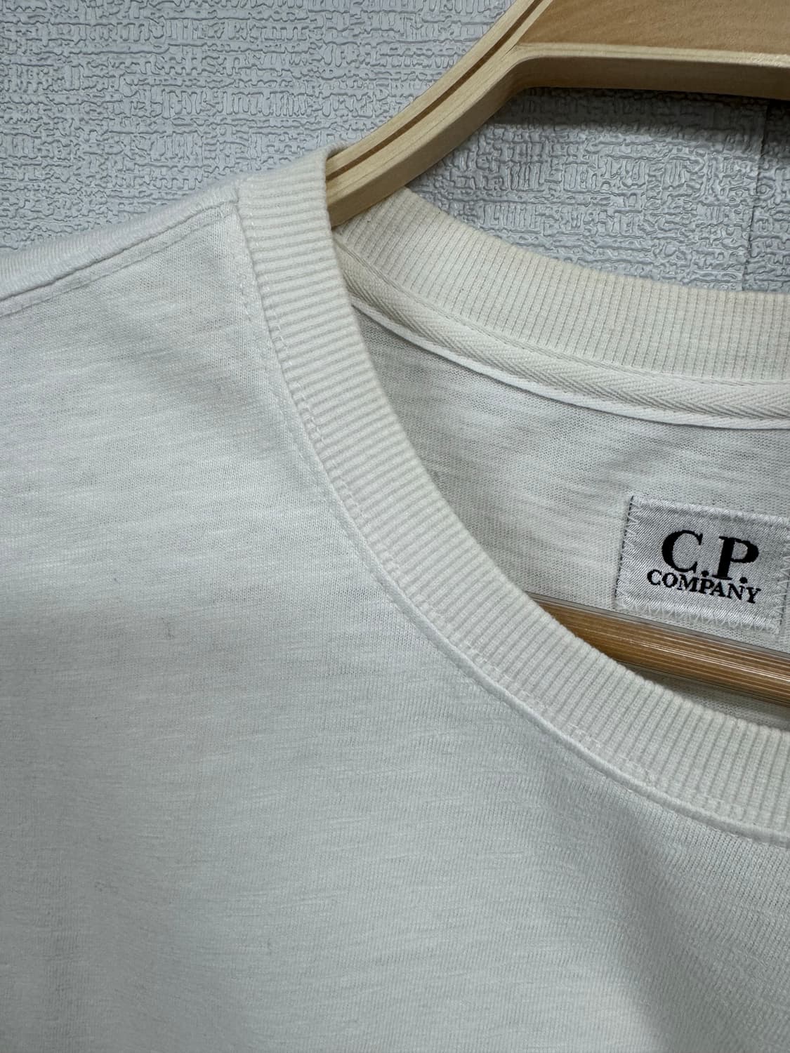 CP컴퍼니 렌즈 긴팔 티셔츠 상품이미지5