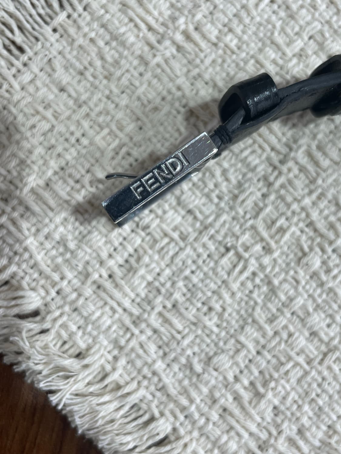 Fendi 펜디 오롤로지 7000G 스퀘어 탱크 상품이미지5