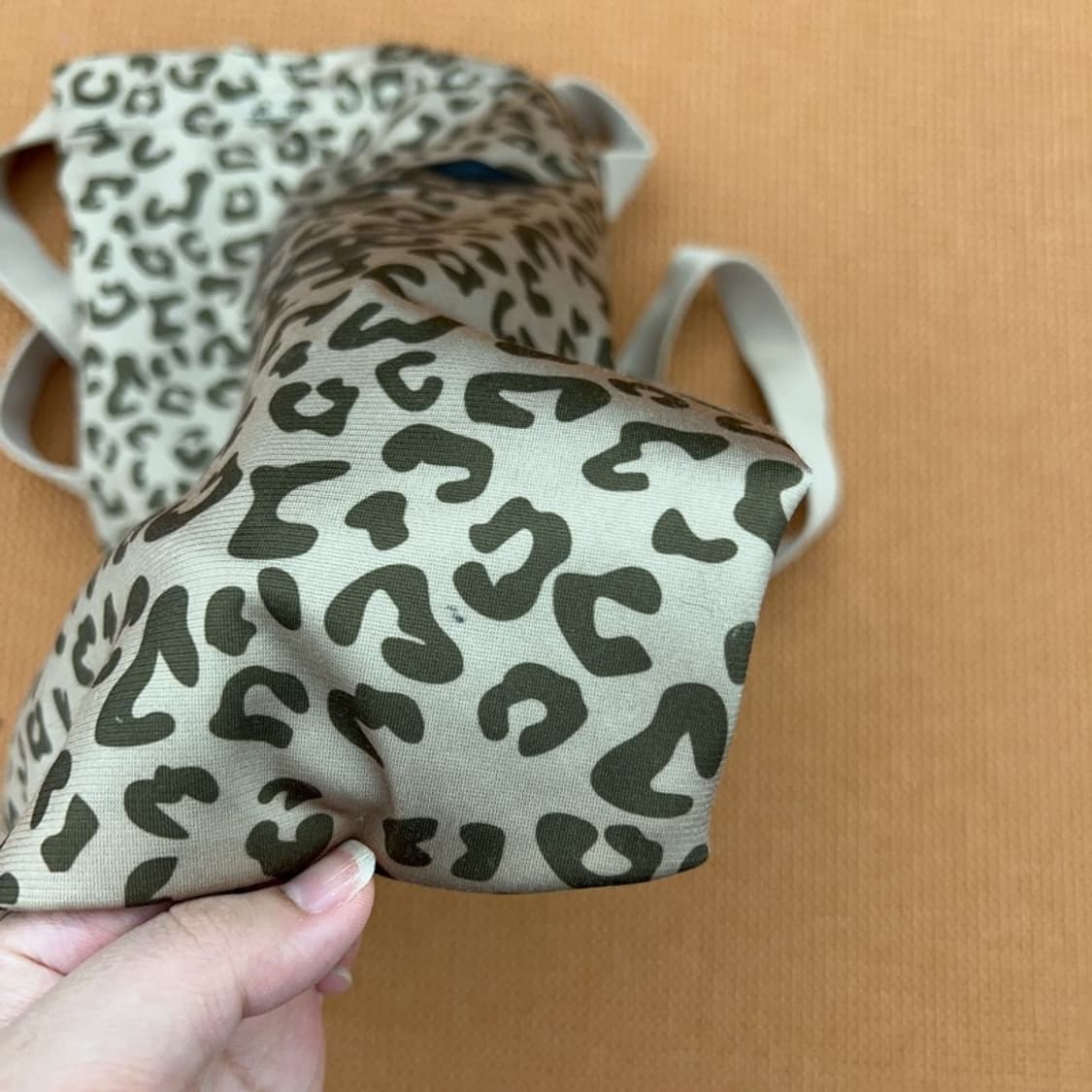 아디다스 빅로고 레오파드 에코백 쇼퍼백 C04548  상품이미지5