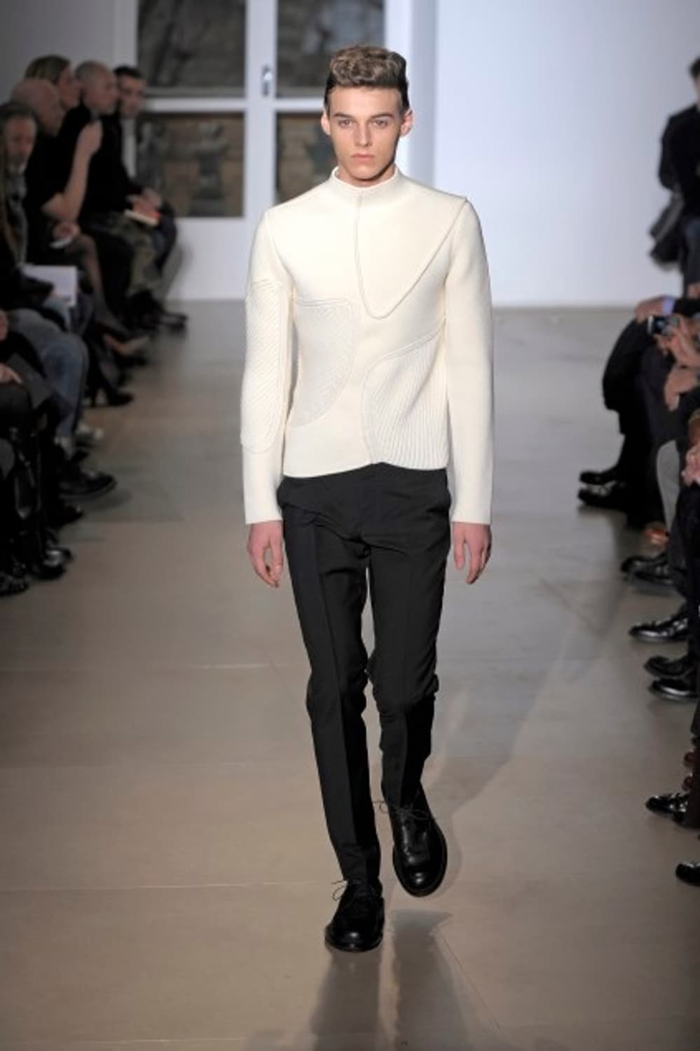 질샌더 라프시몬스 2010AW 런웨이 비대칭 해체주의 니트 상품이미지2