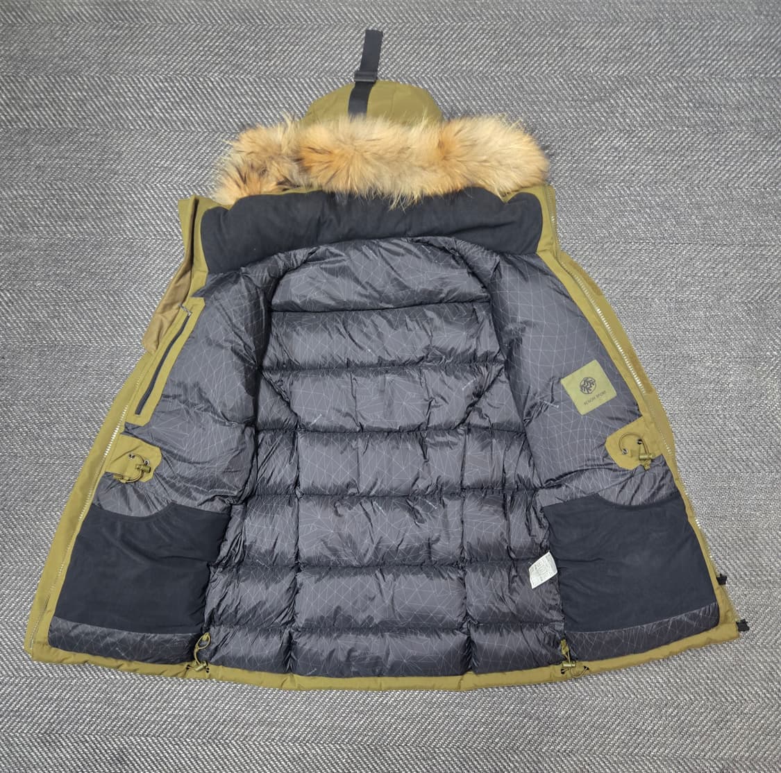 코오롱스포츠 안타티카 구스다운 패딩 점퍼 상품이미지3