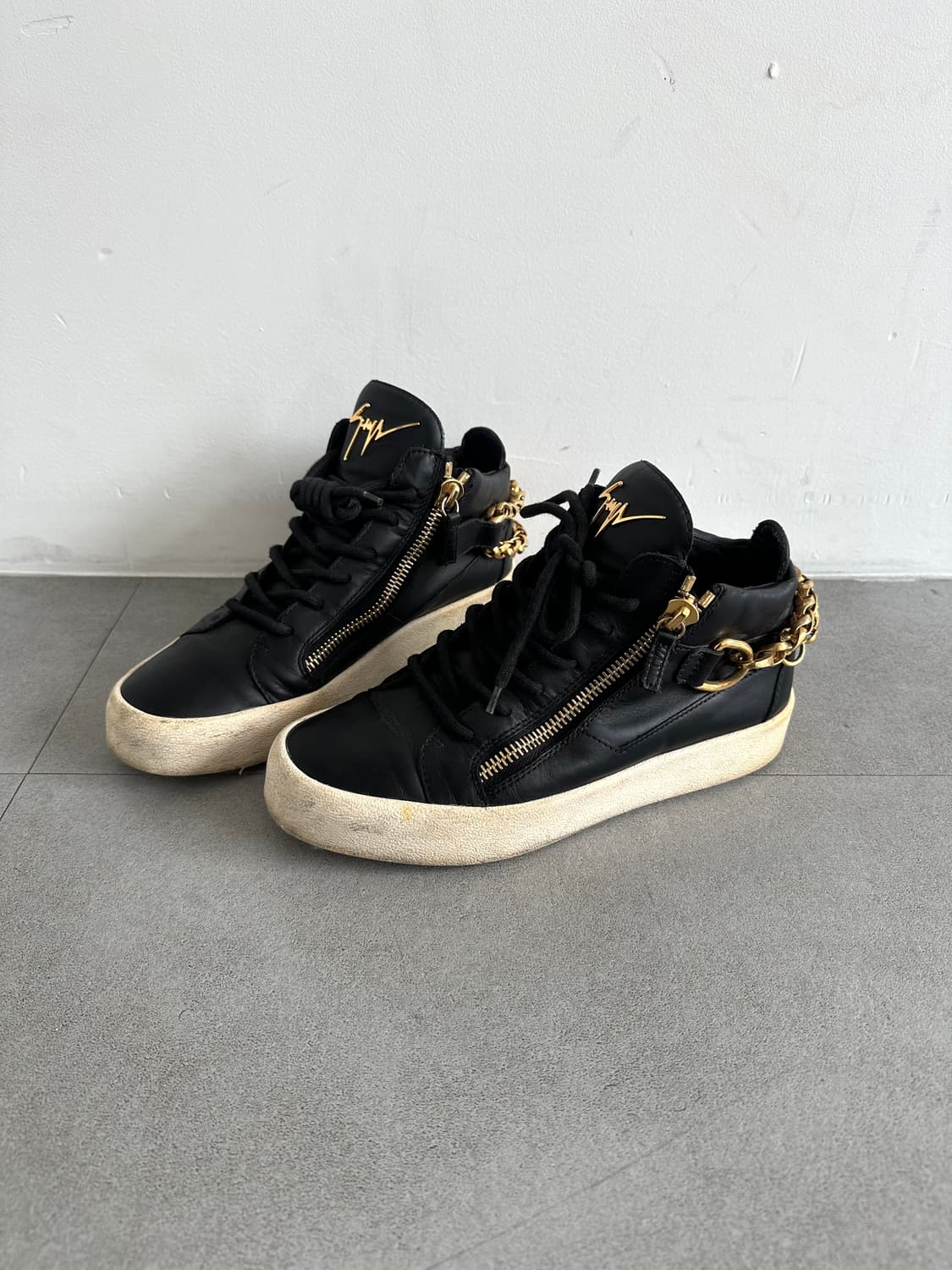 쥬세페자노티 오피움 블랙 체인 하이탑 스니커즈 상품이미지1