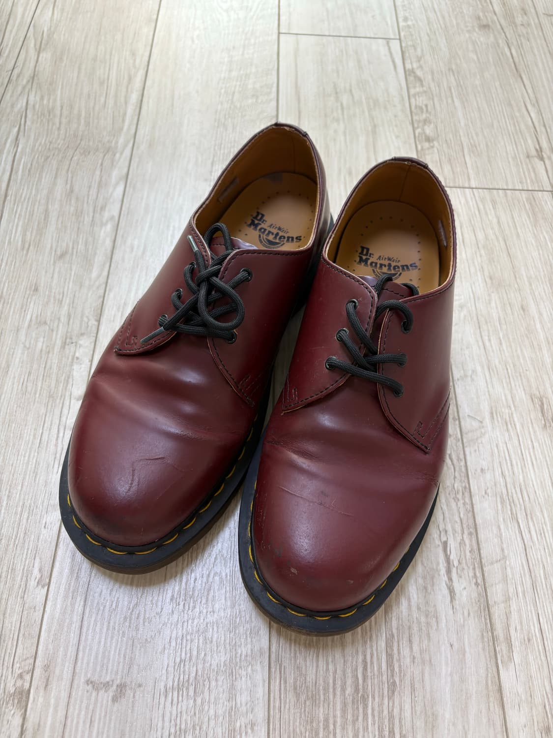 닥터마틴 1461 3홀 체리레드 270 상품이미지1