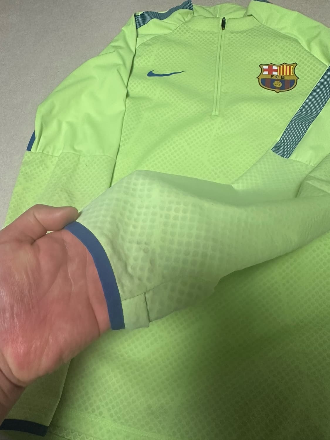 15-17 fc바르셀로나 쉴드탑 형광 나이키 상품이미지5