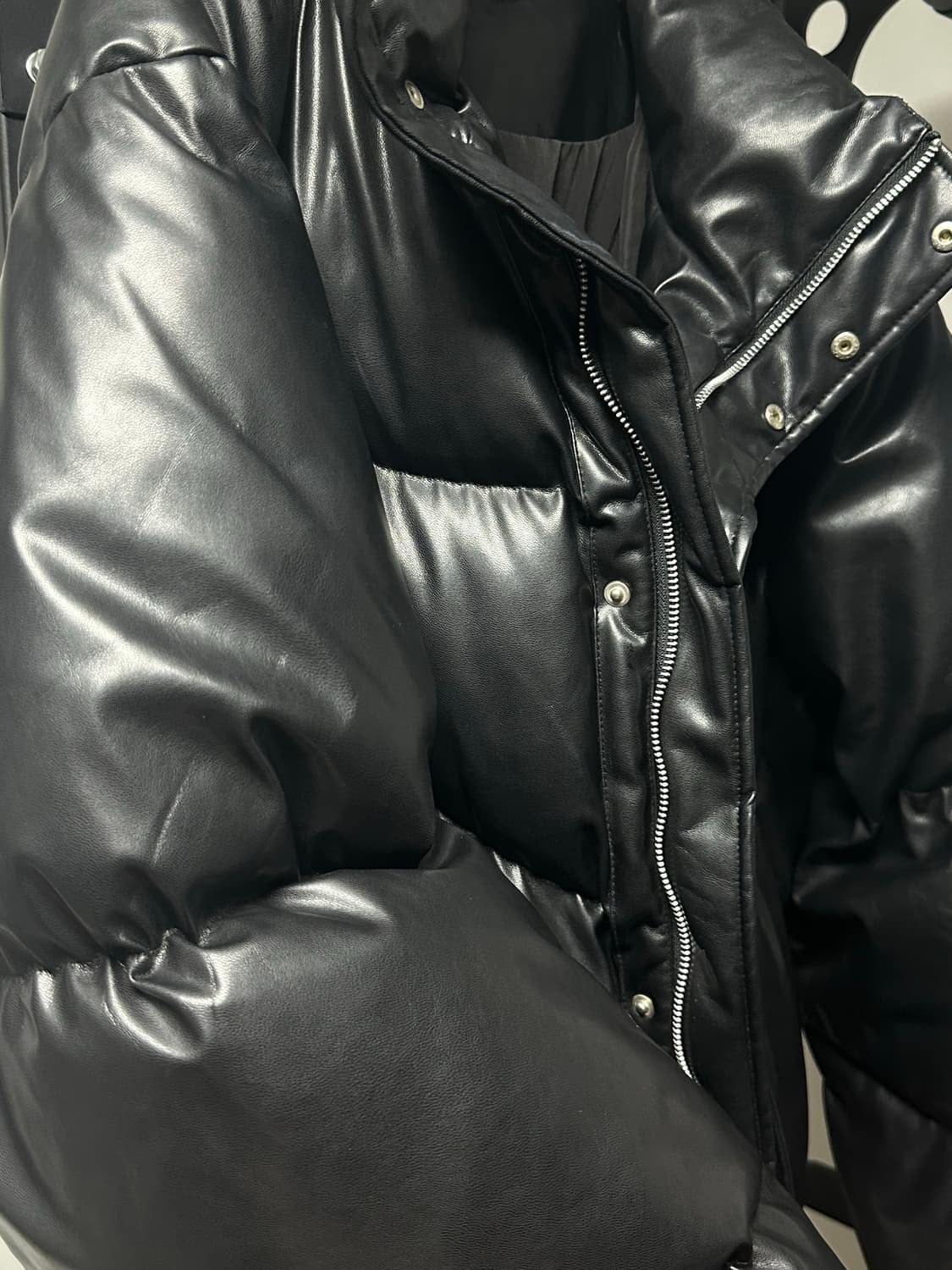 BESLOW 레더 숏패딩 L 상품이미지2